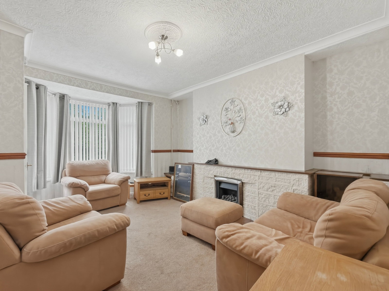 Semi Detached House in Newport