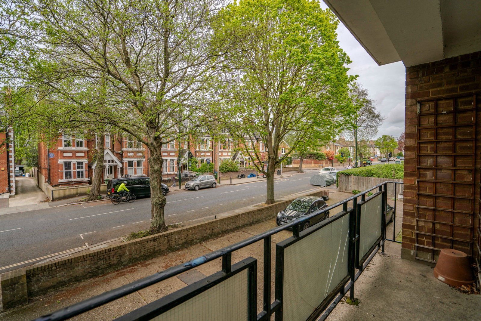 Flat in Teddington