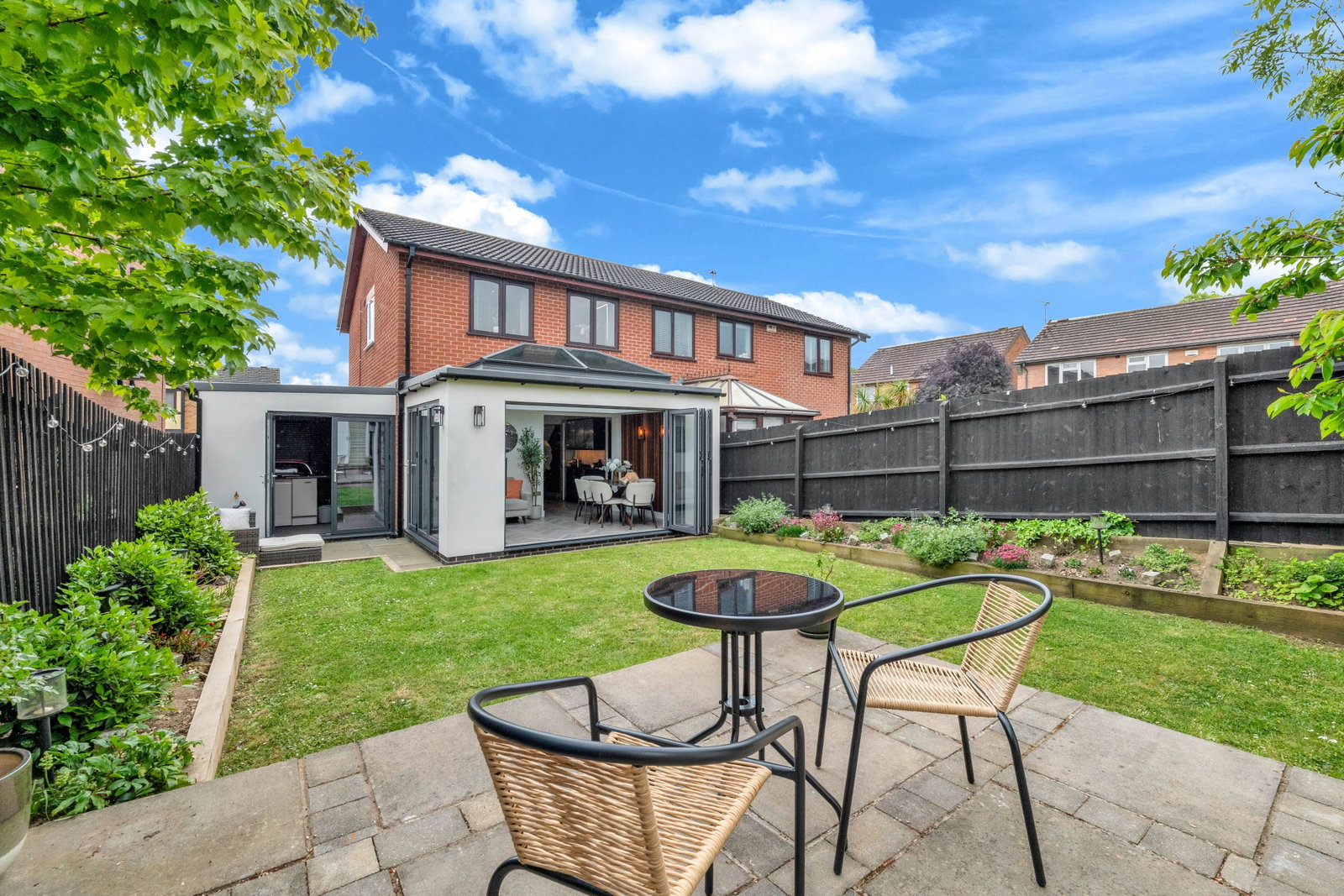 Semi Detached House in Loughborough