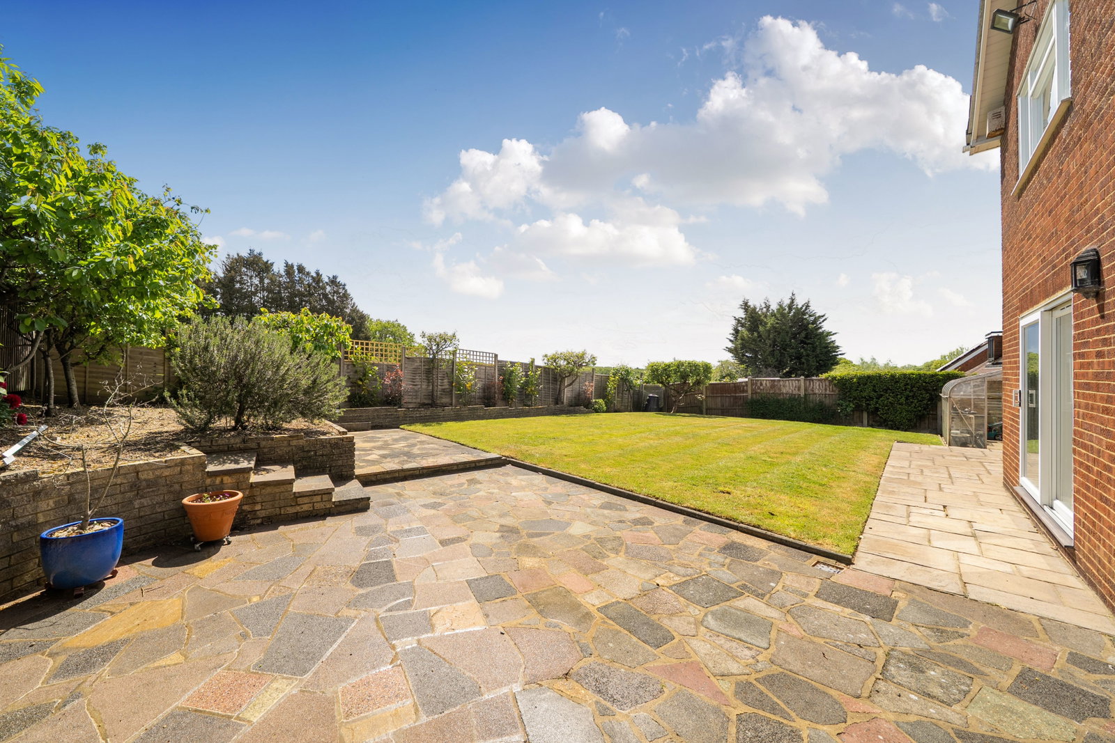Detached House in Bushey