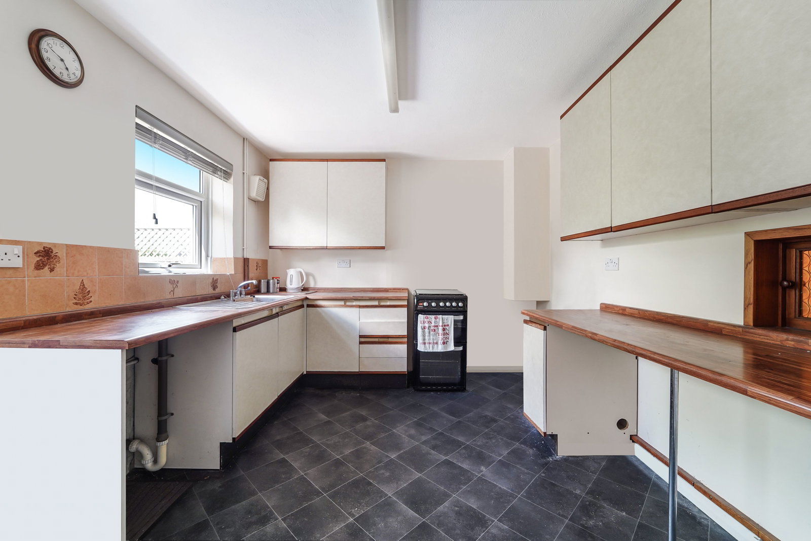 End Of Terrace House in Epsom