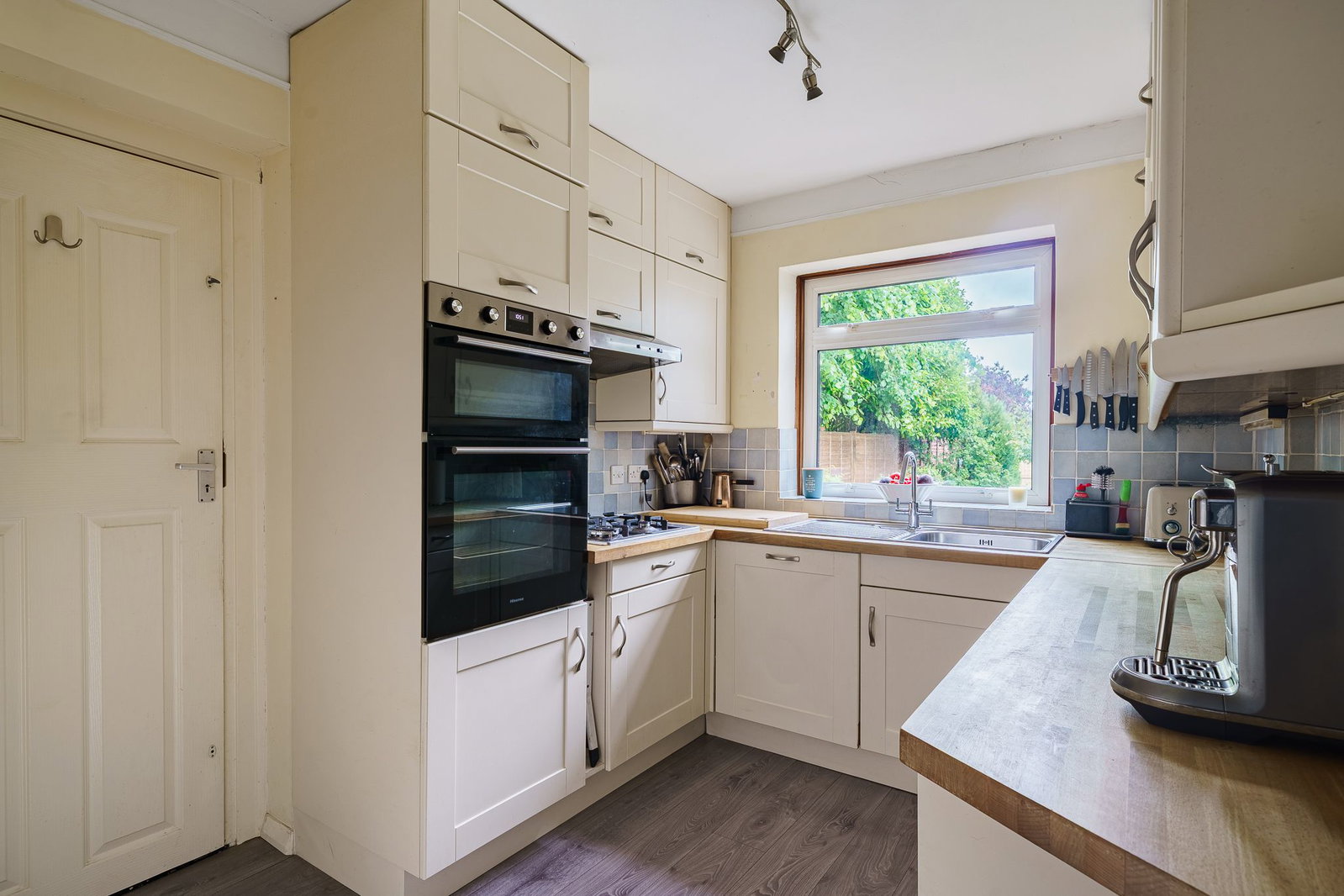 Detached House in Coulsdon