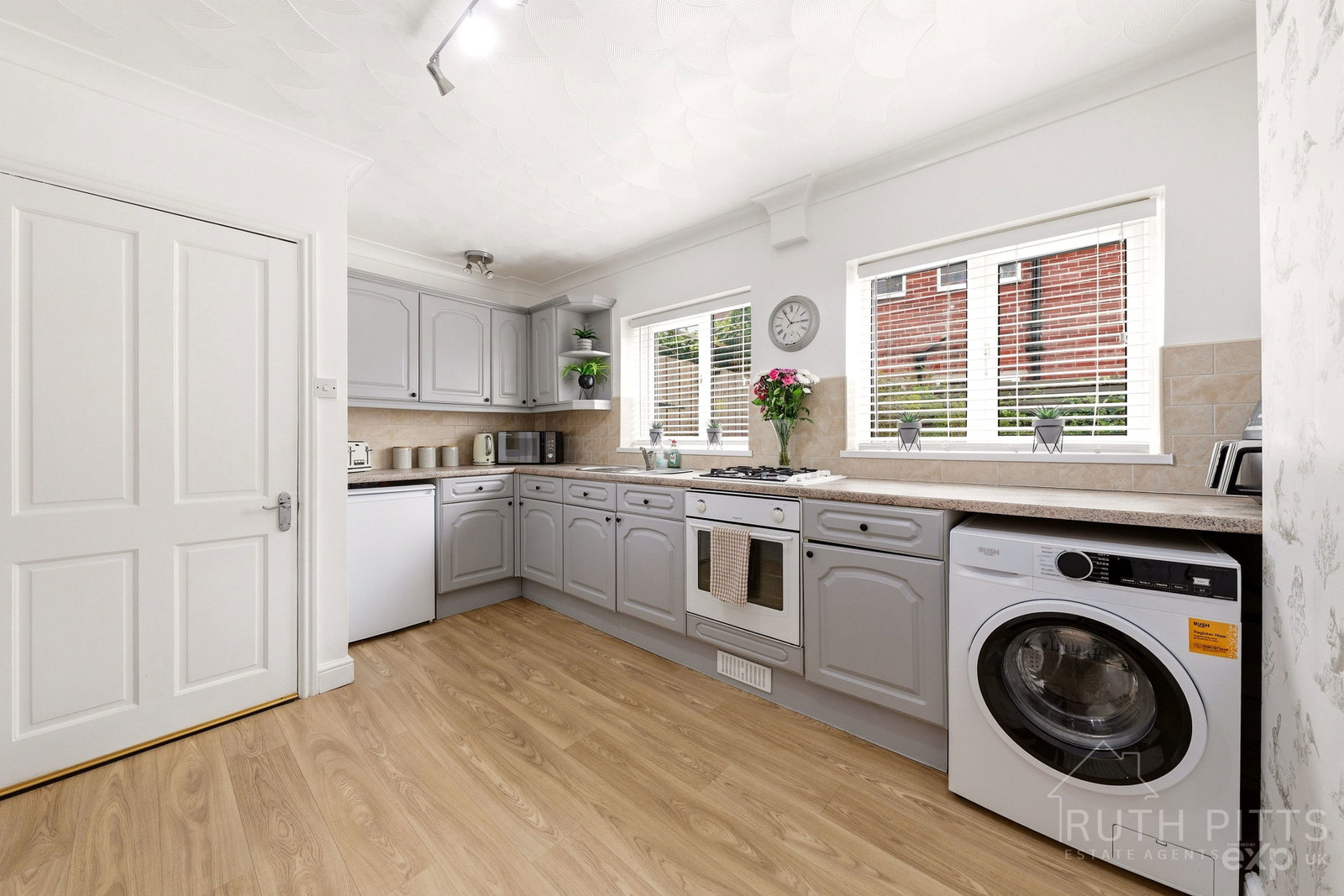 Semi Detached House in Pontefract