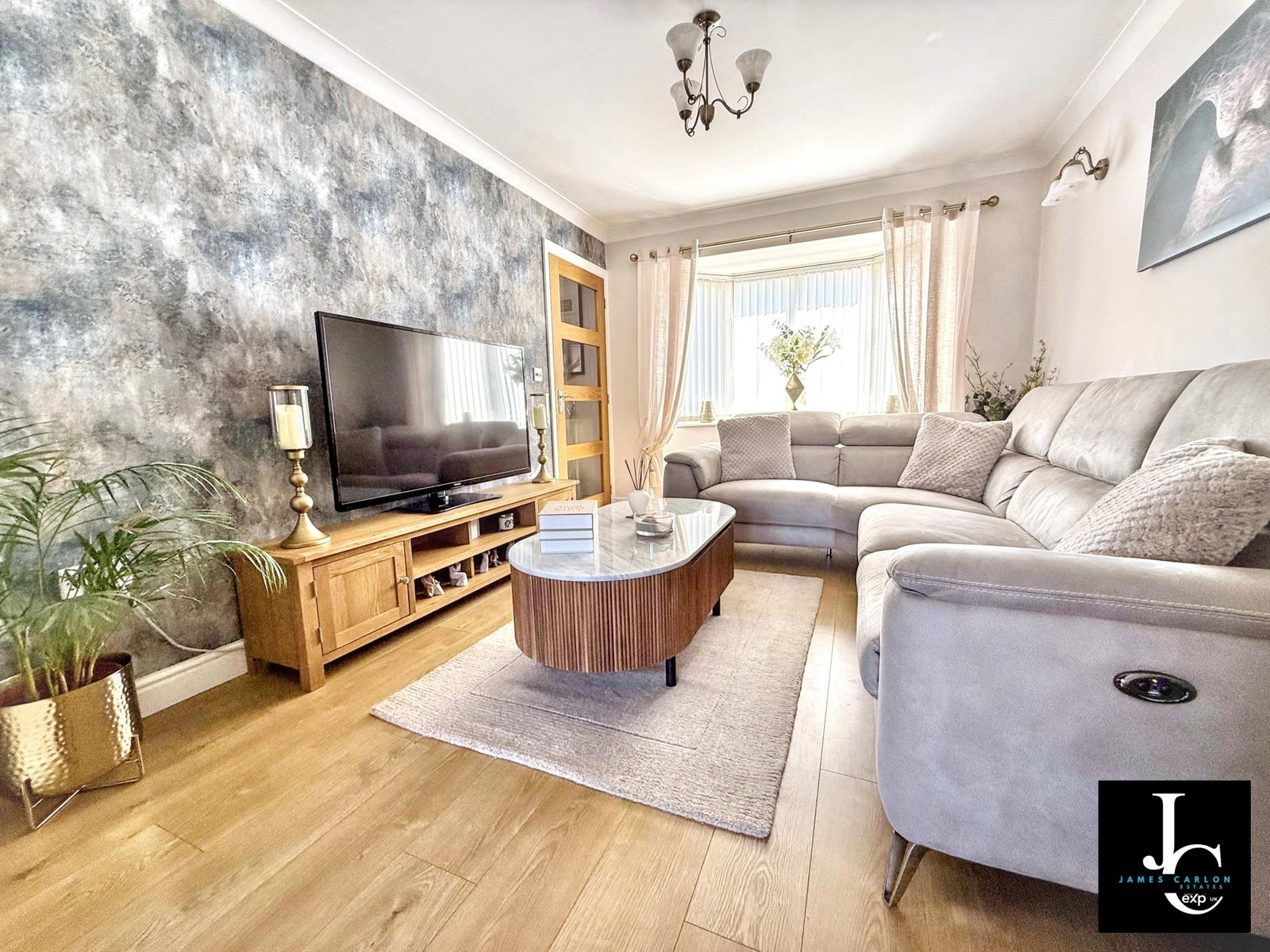 Detached House in Telford