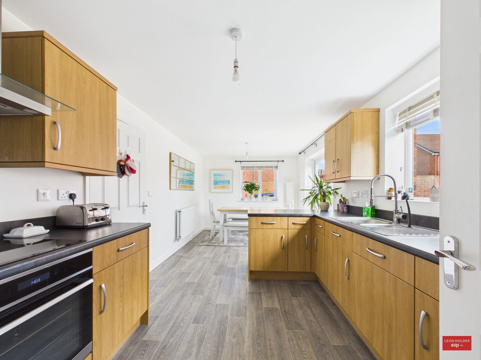 Detached House for sale in Gloucester, Clock Tower Road, Longford, Gloucester, GL2 9FP, 1140 m²