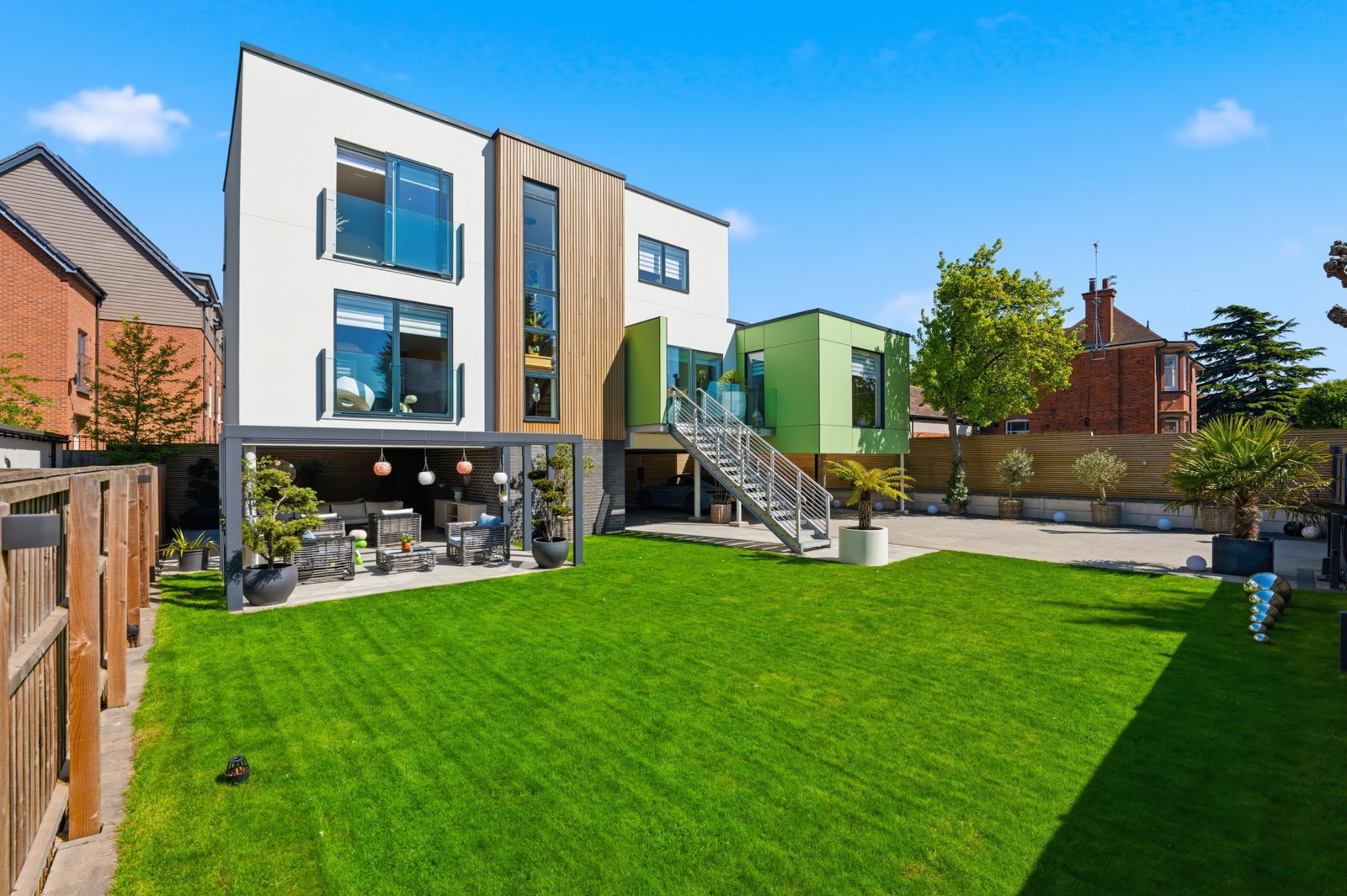 Detached House in Nottingham