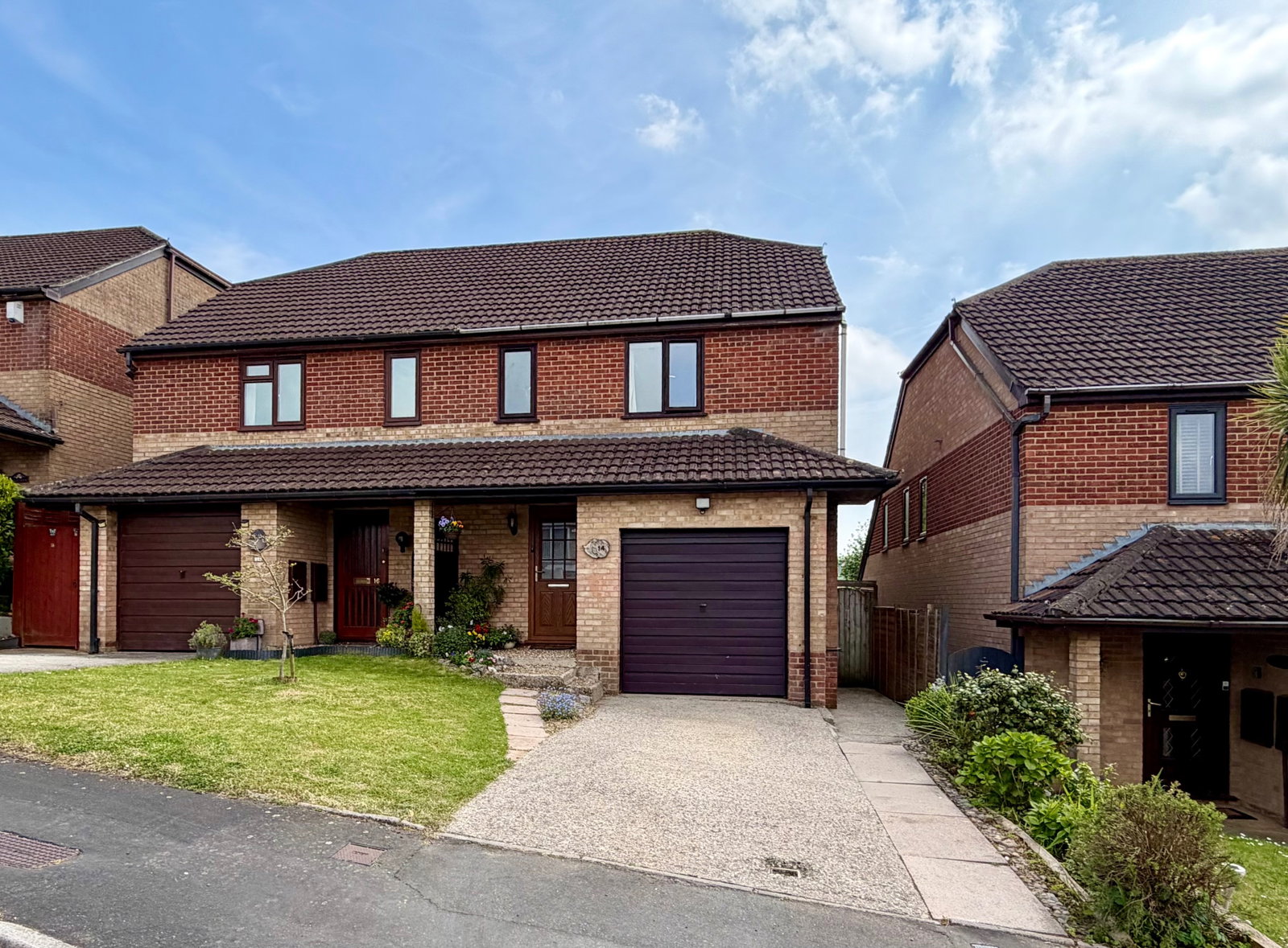 Semi Detached House in Newton Abbot