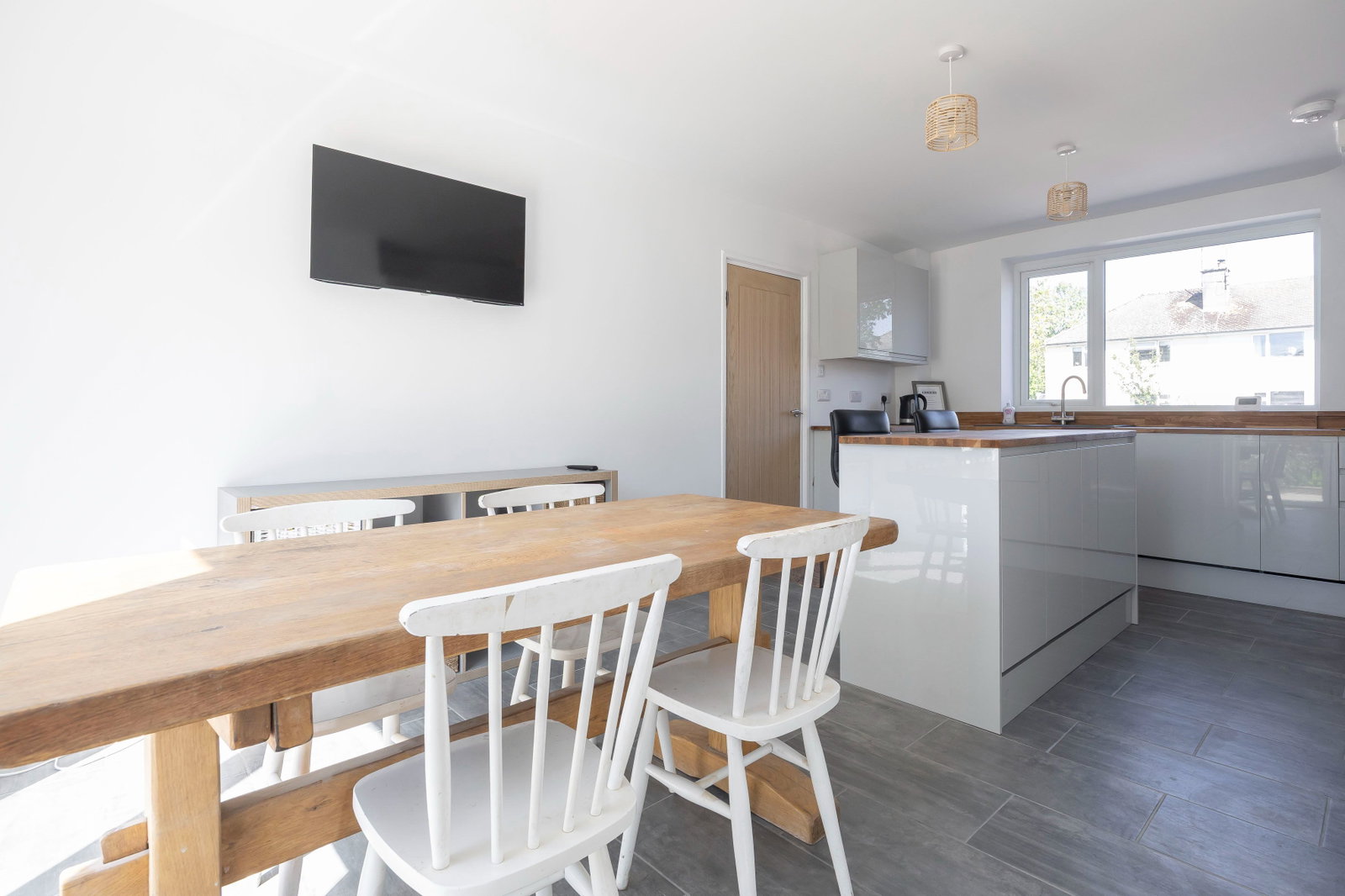 Semi Detached House in Cheltenham