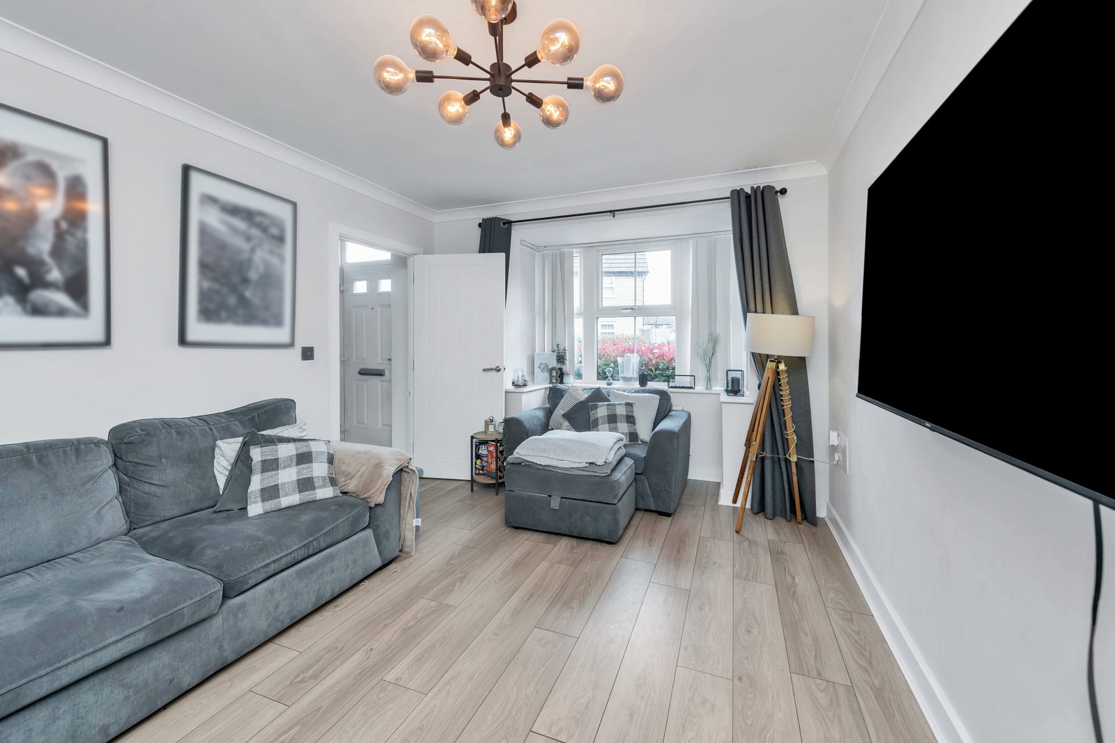 Detached House in Bedford