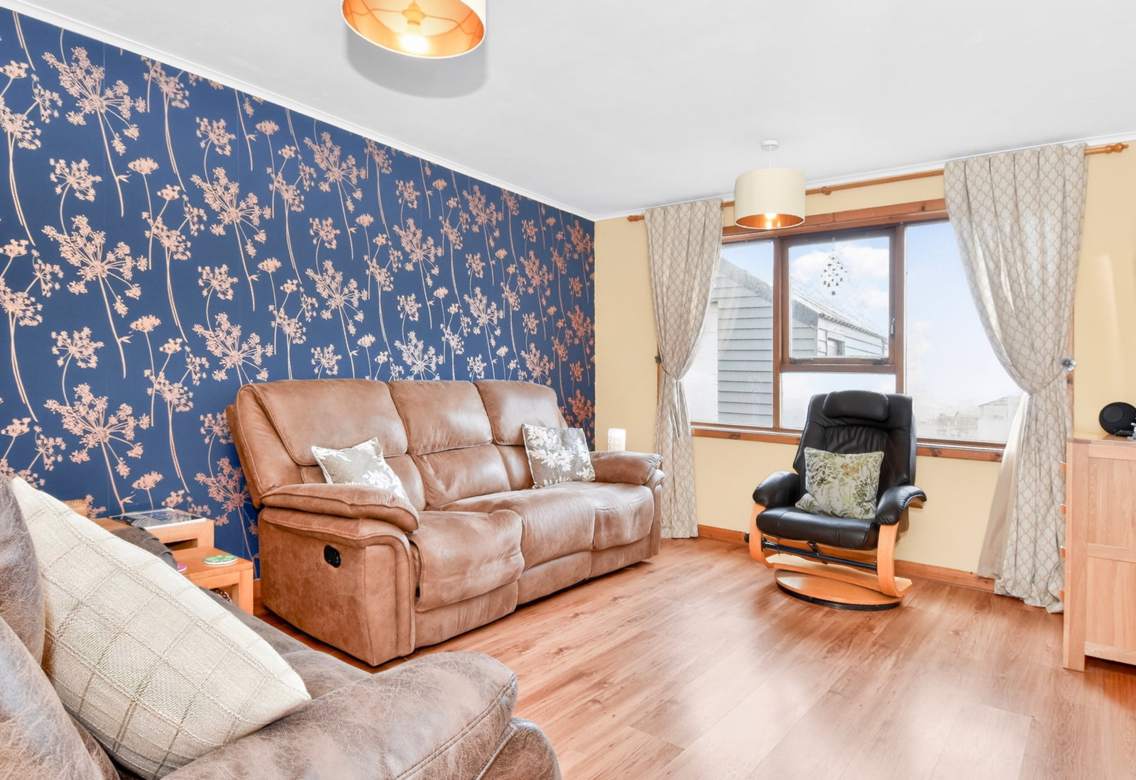 Semi Detached House in Shetland