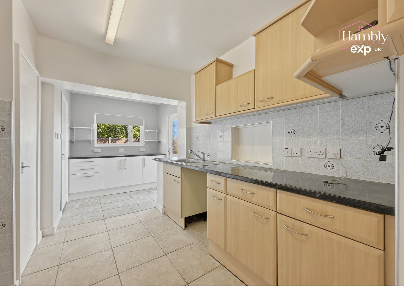 Semi Detached House in Carmarthen