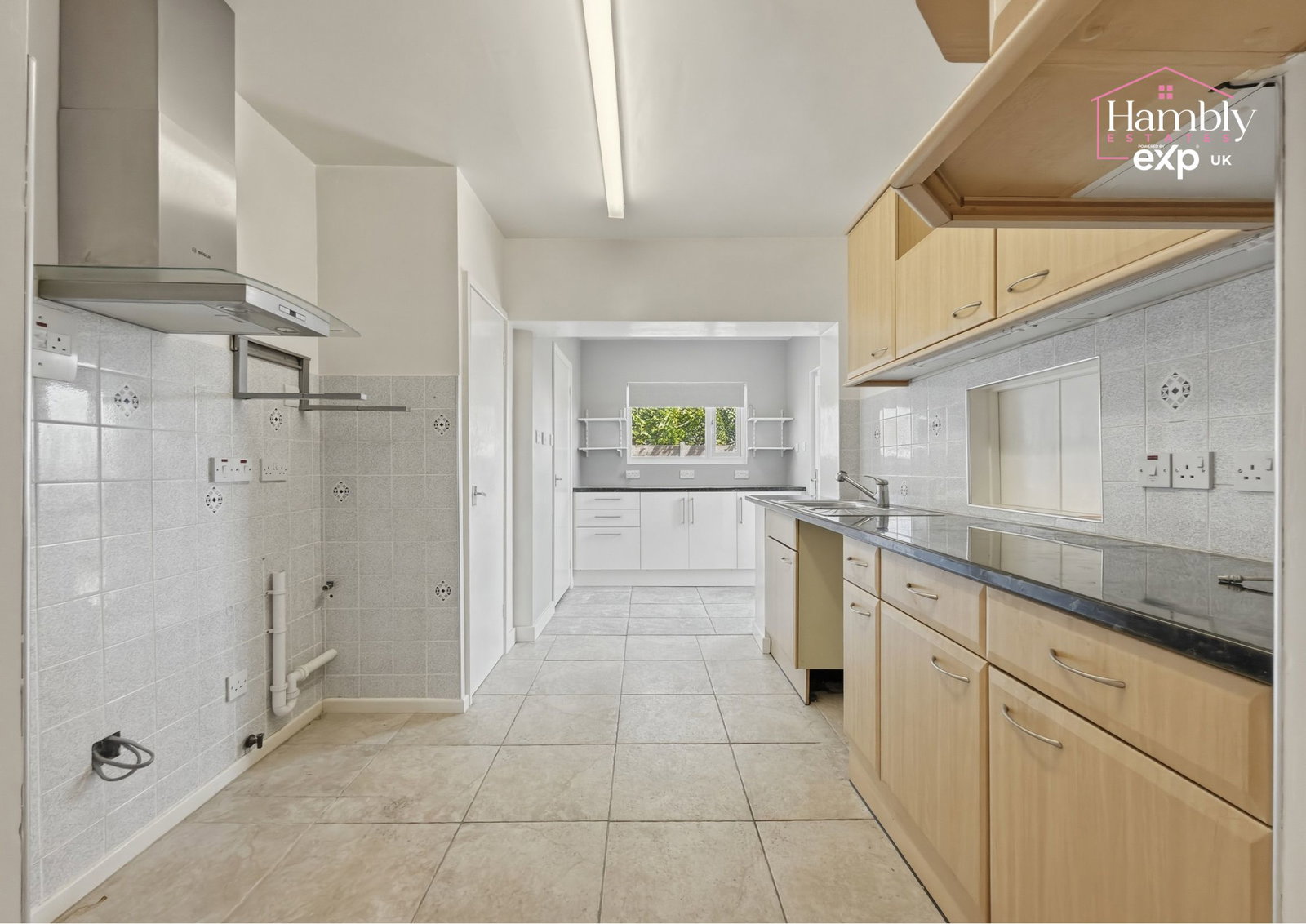 Semi Detached House in Carmarthen
