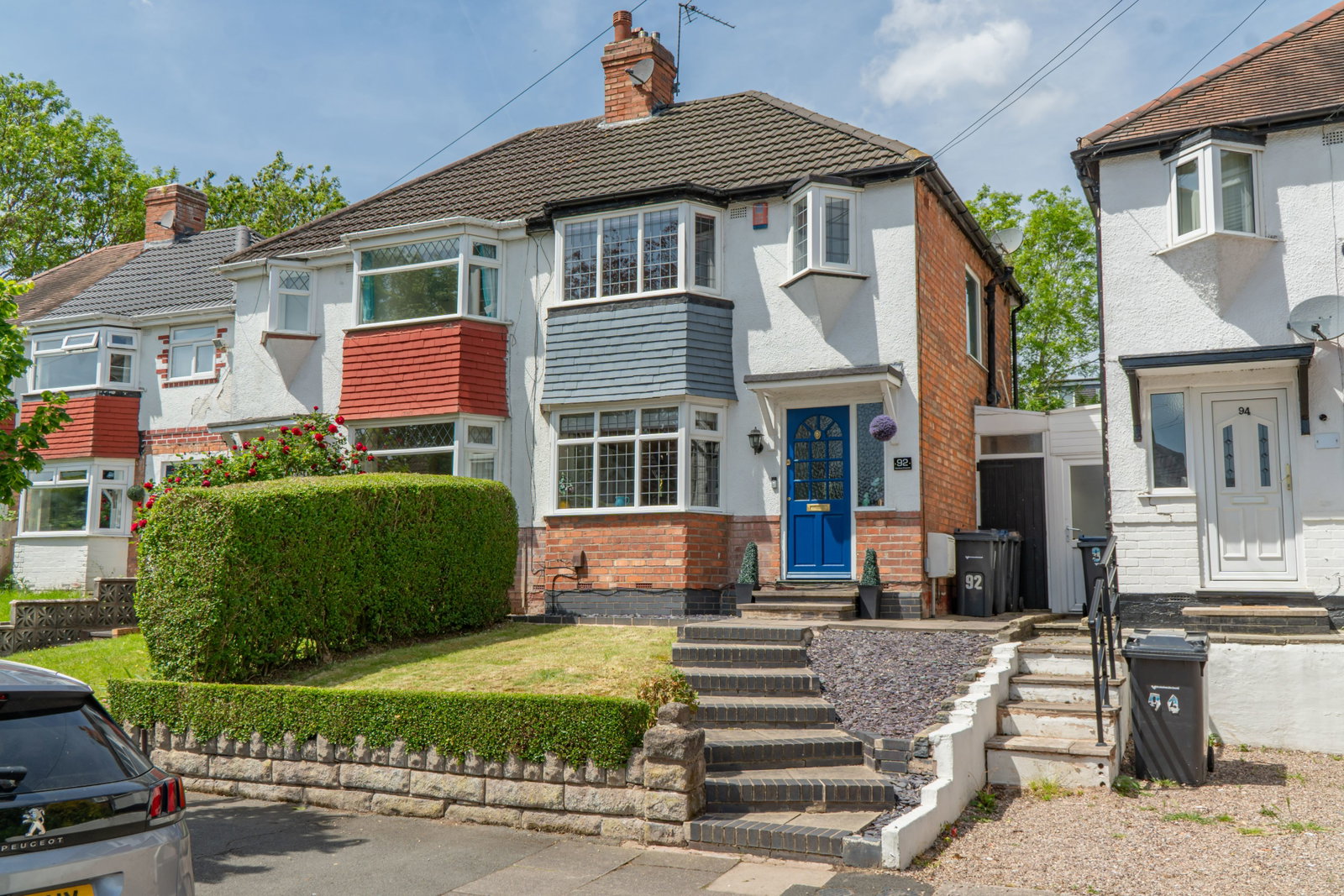 Semi Detached House for sale in Birmingham, Charlbury Crescent, Yardley, 990 m²