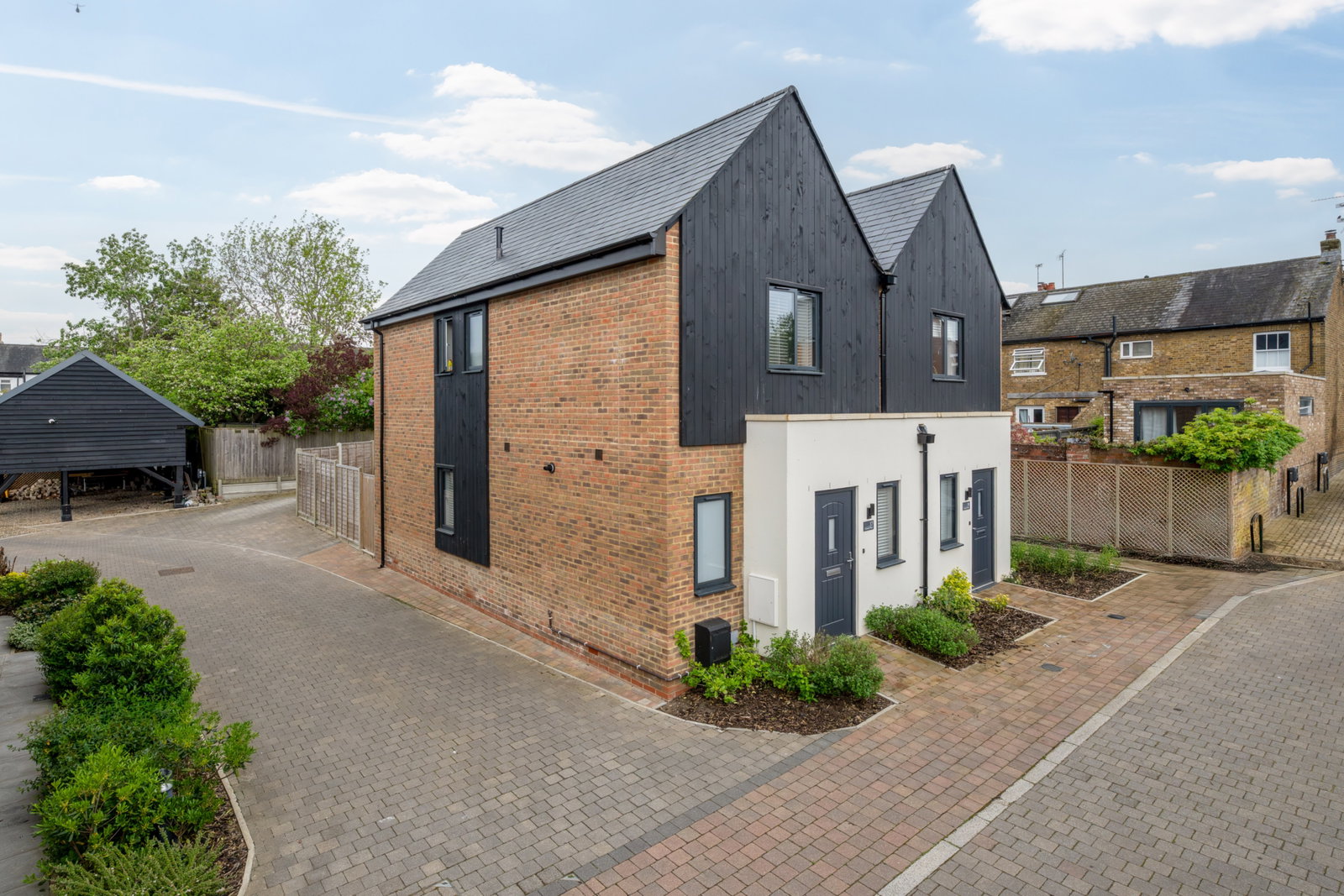 Semi Detached House in Tring