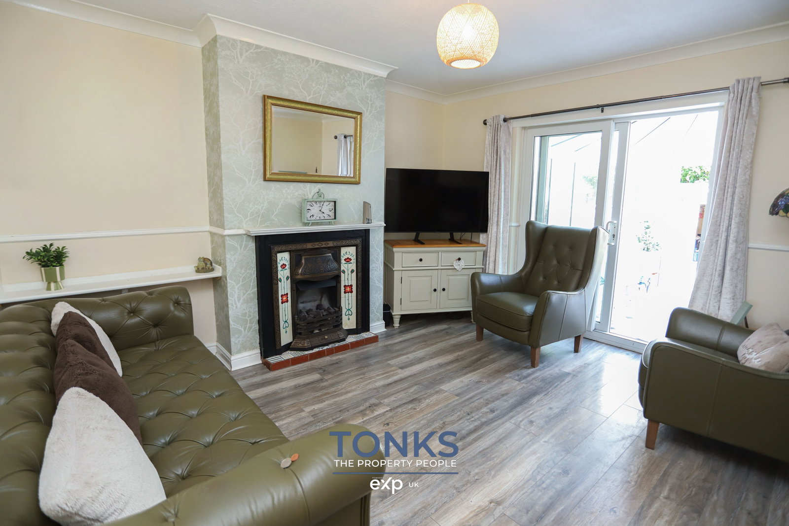 Semi Detached House in Halesowen
