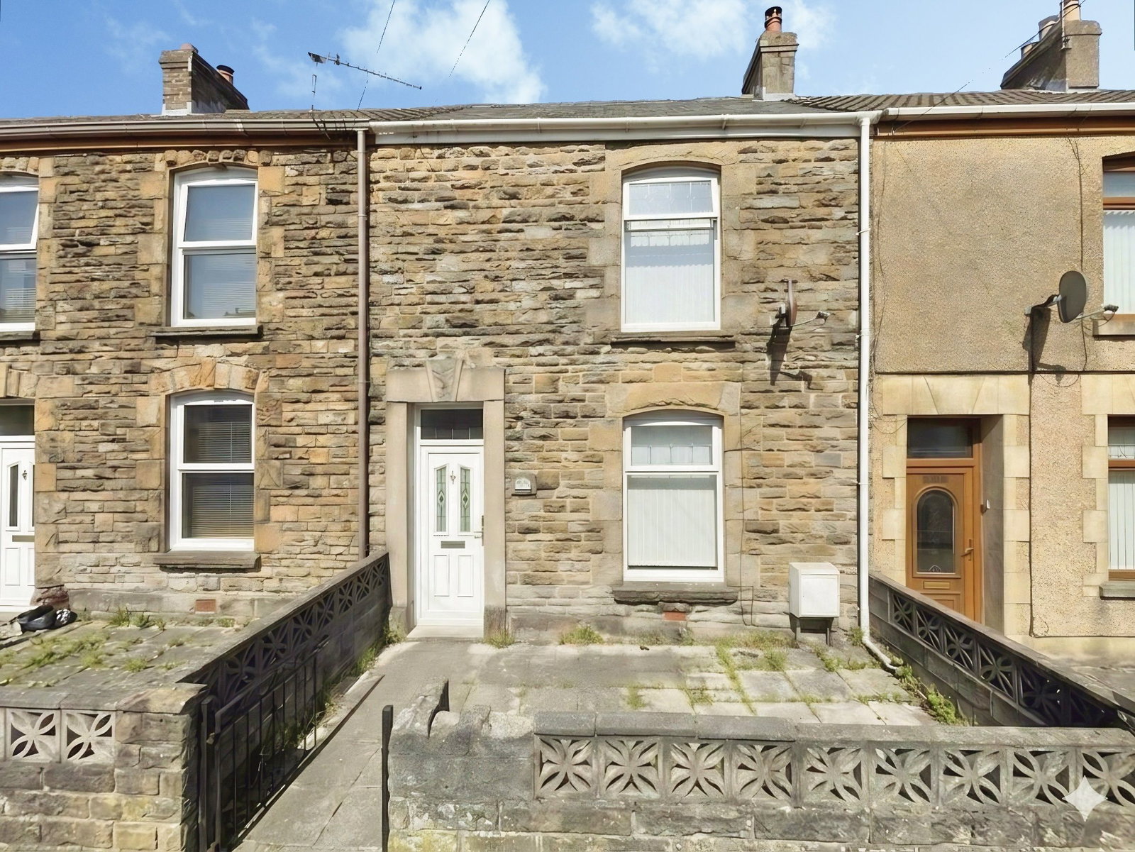 Terraced House in Swansea