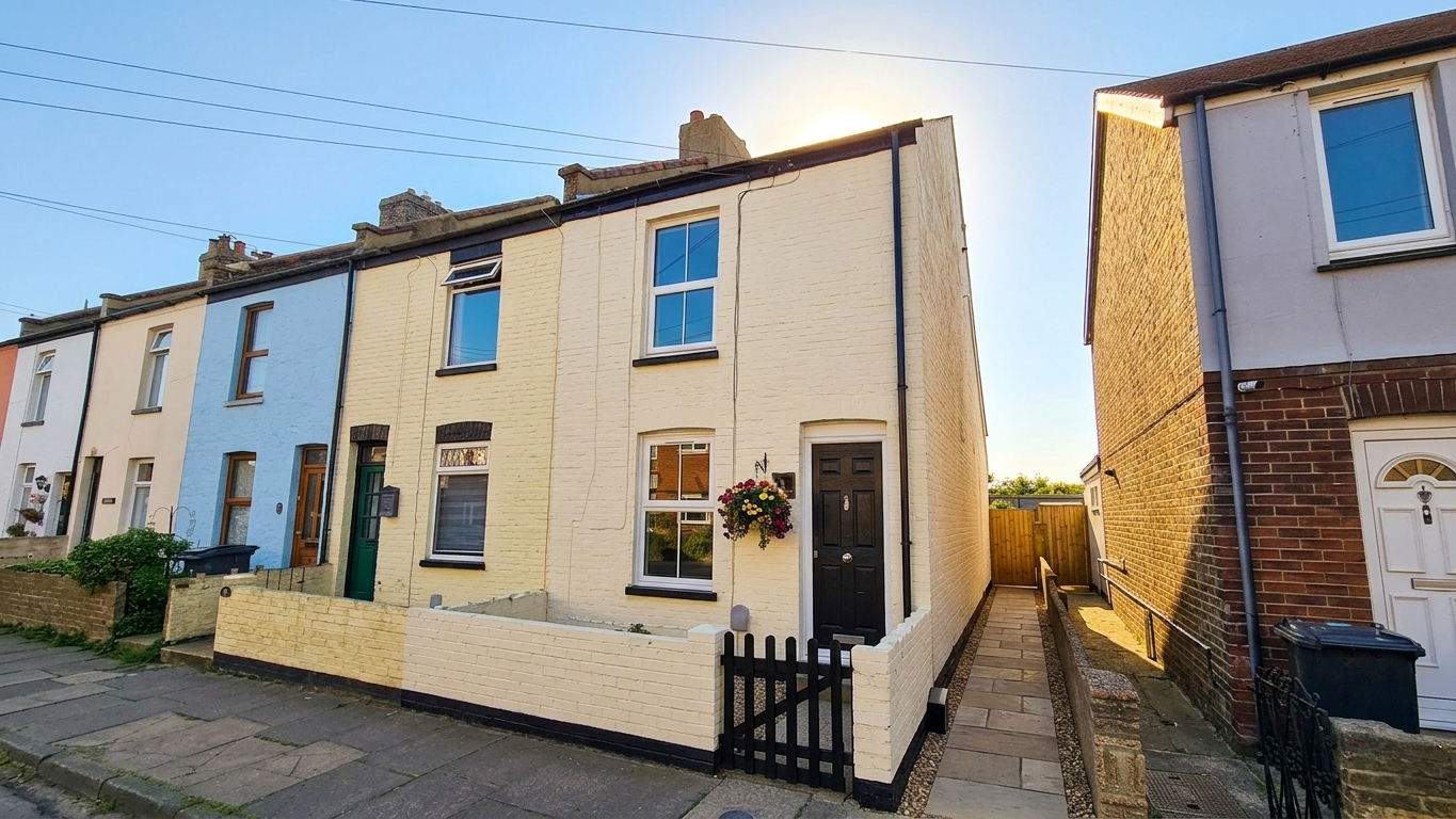 End Of Terrace House in Deal