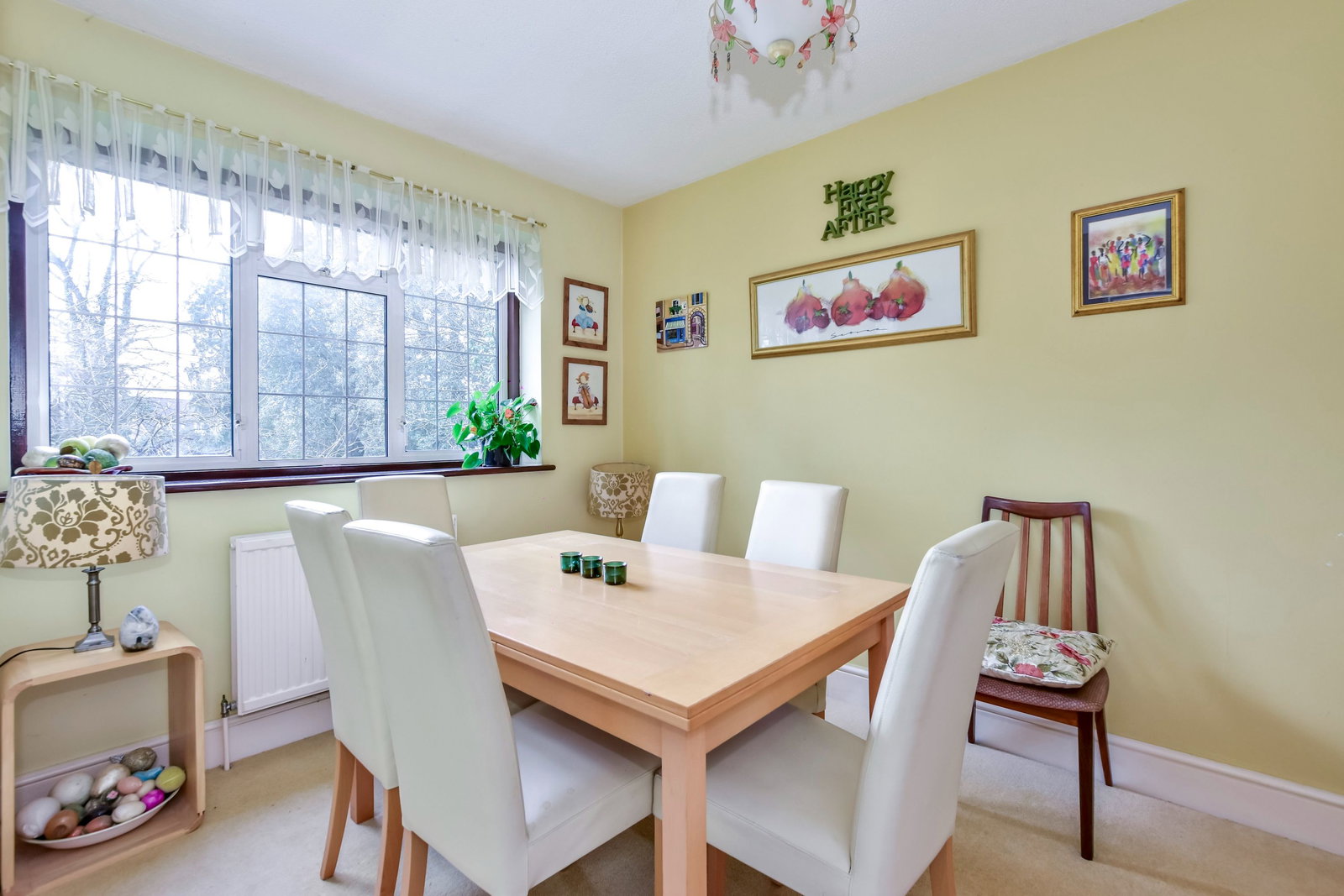 Flat in Bushey