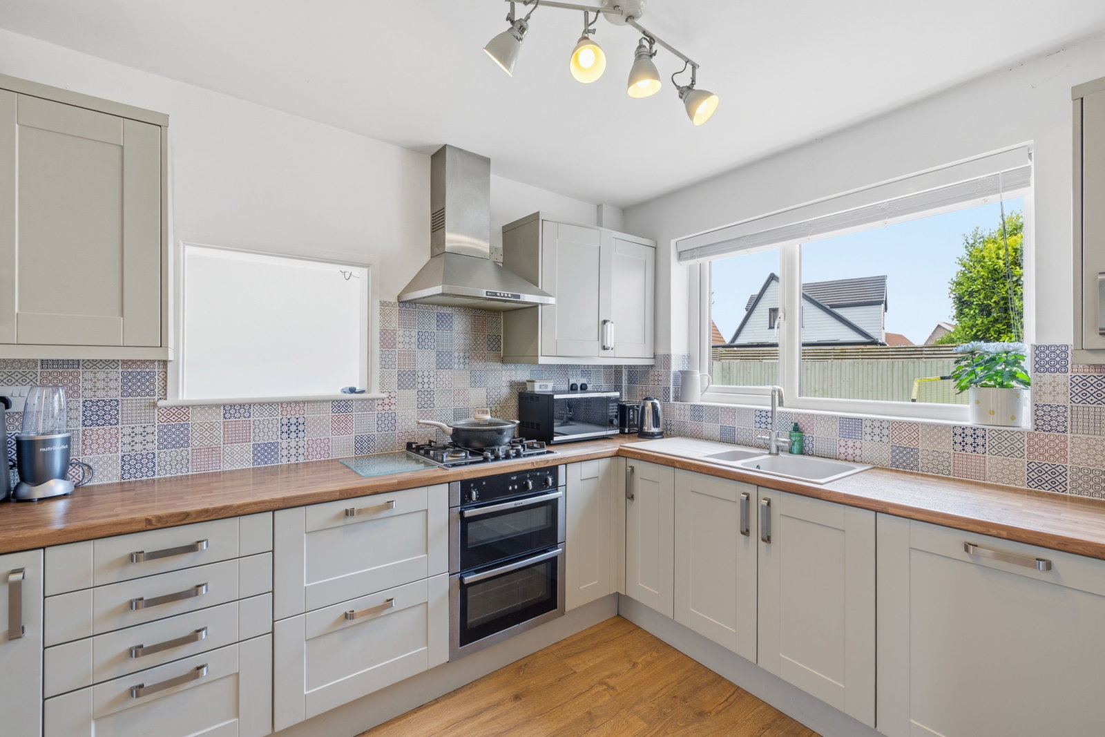 Detached House in Swansea