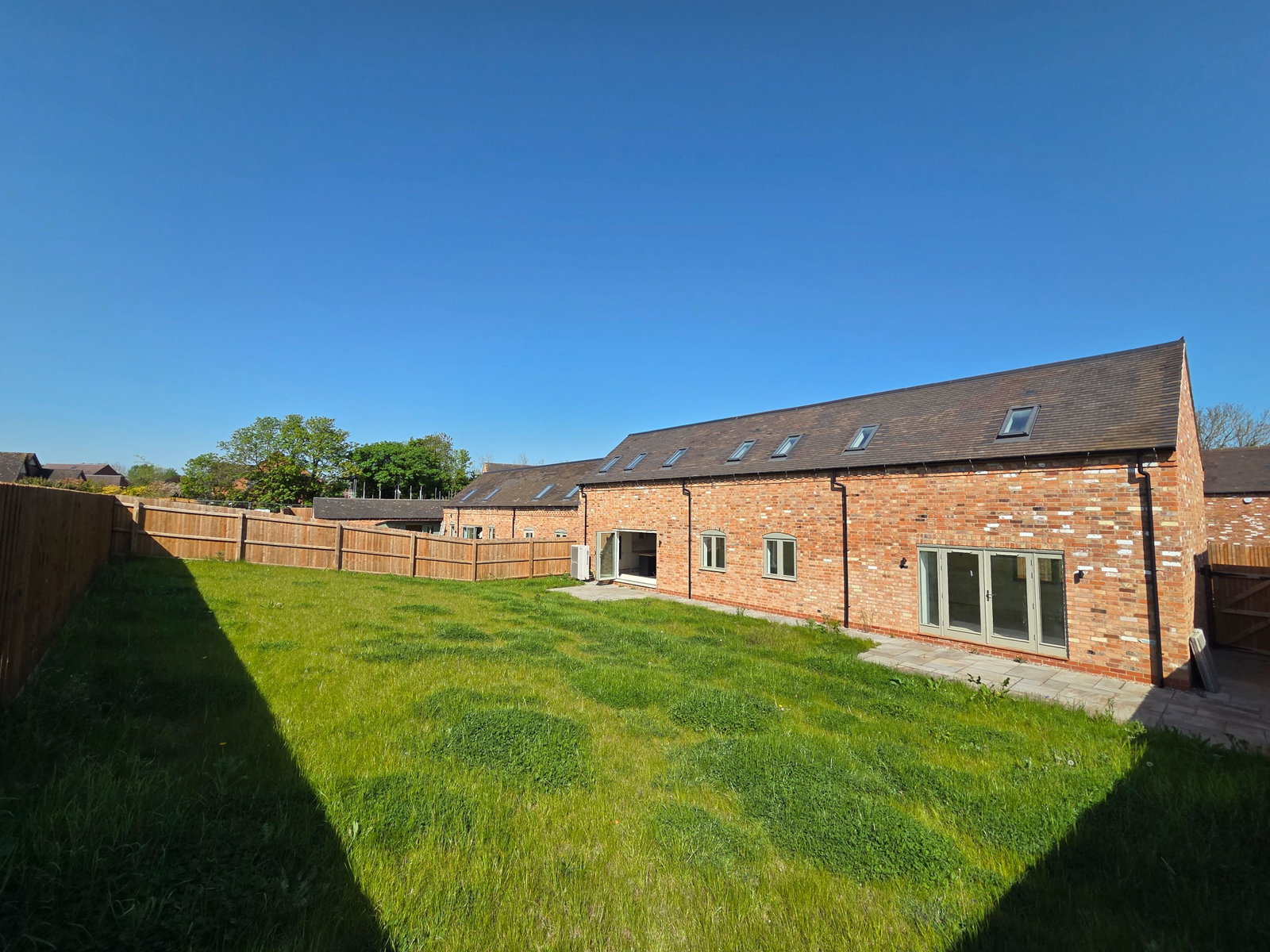 Semi Detached House in Atherstone