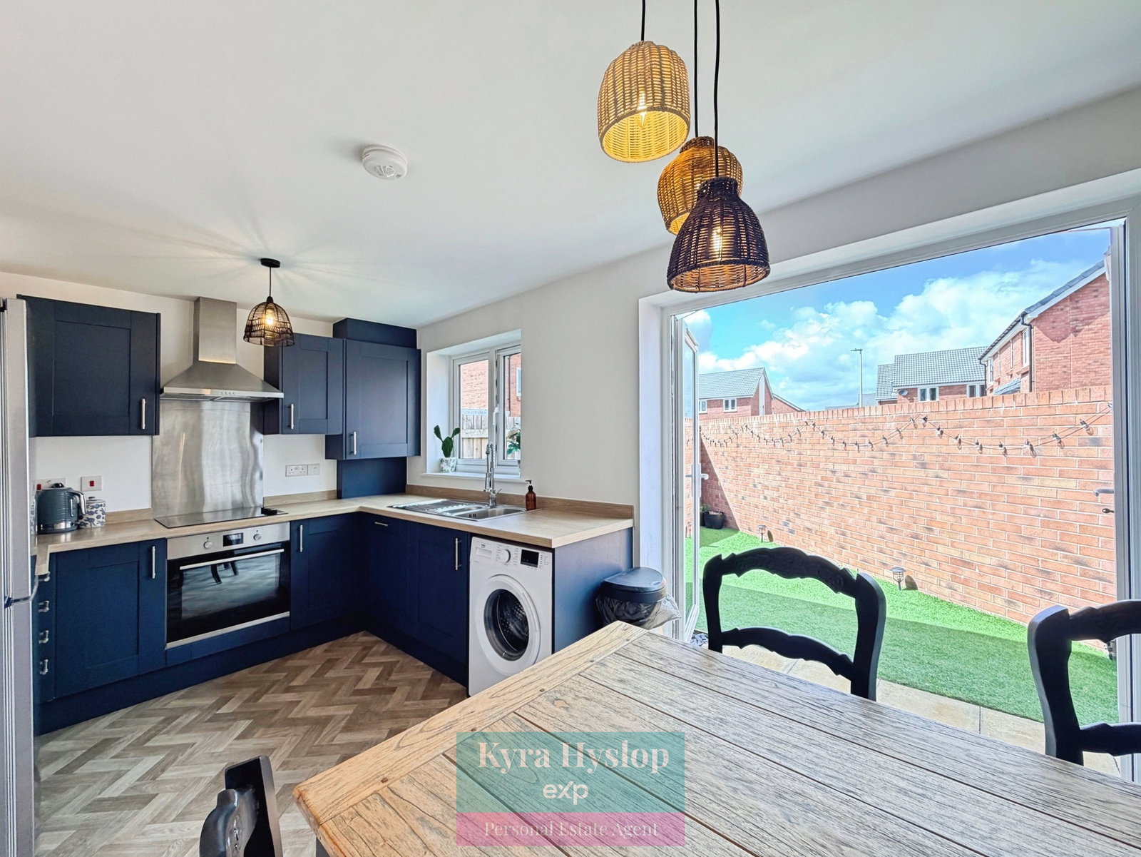 Semi Detached House in Exeter 