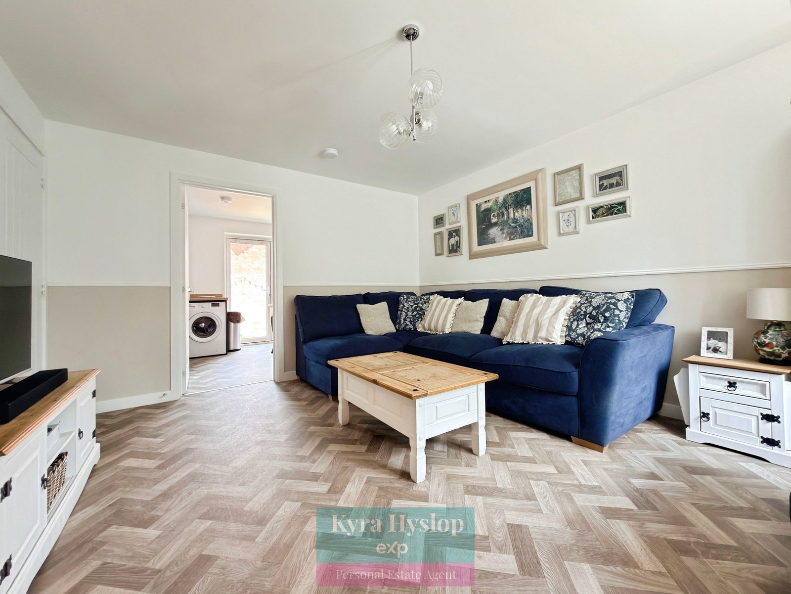 Semi Detached House in Exeter 