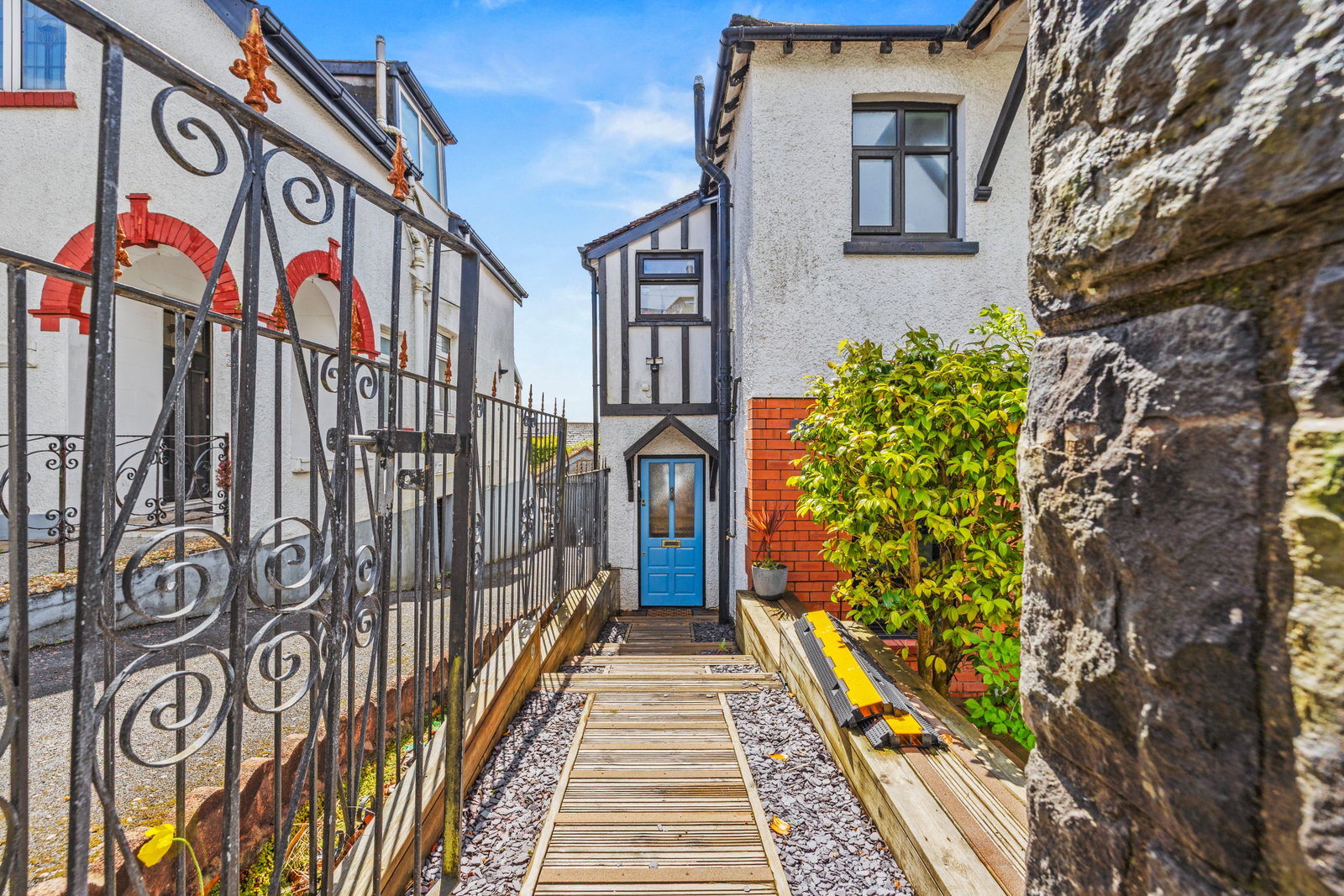 Semi Detached House in Swansea