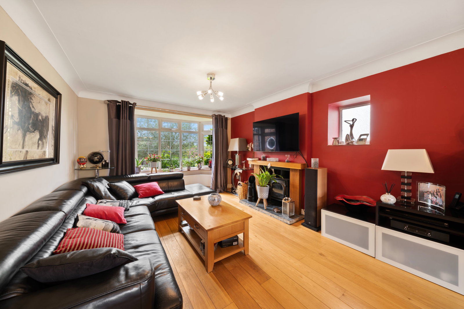 Detached House in Ongar