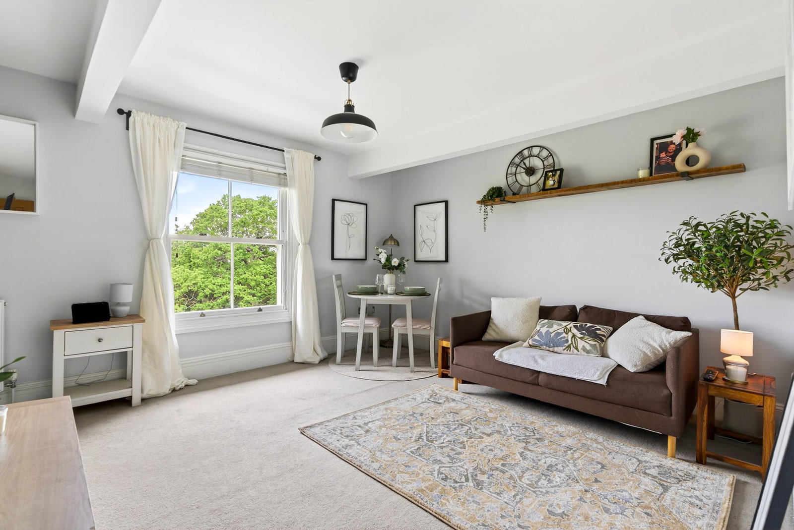 Apartment in Surbiton
