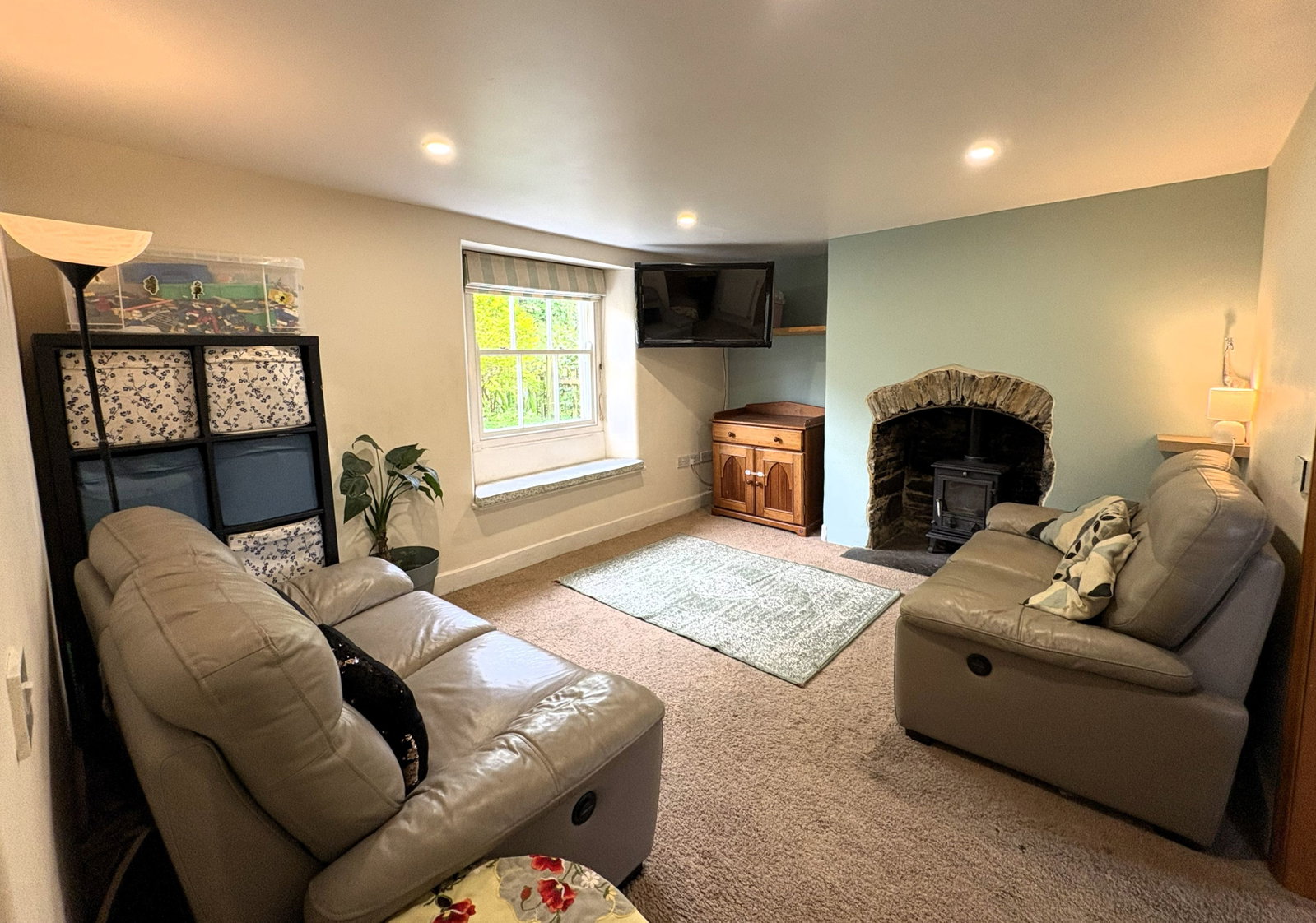 Semi Detached House in Lifton