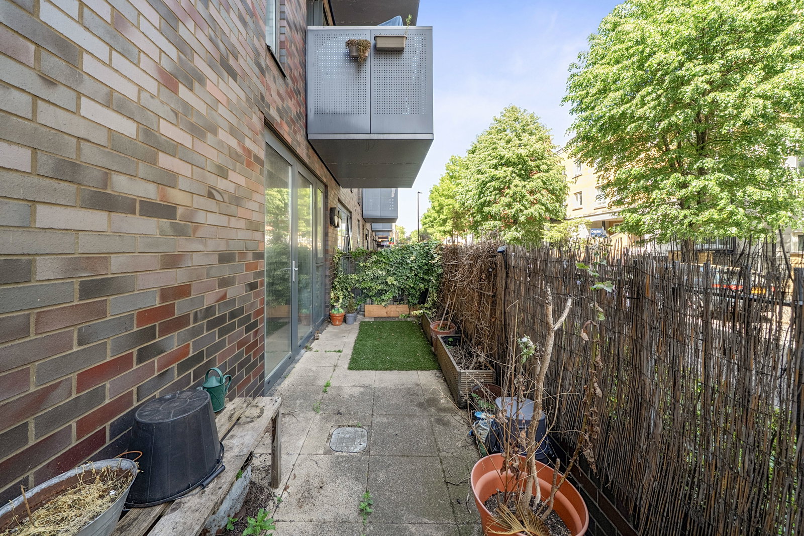 Ground Floor Flat in London