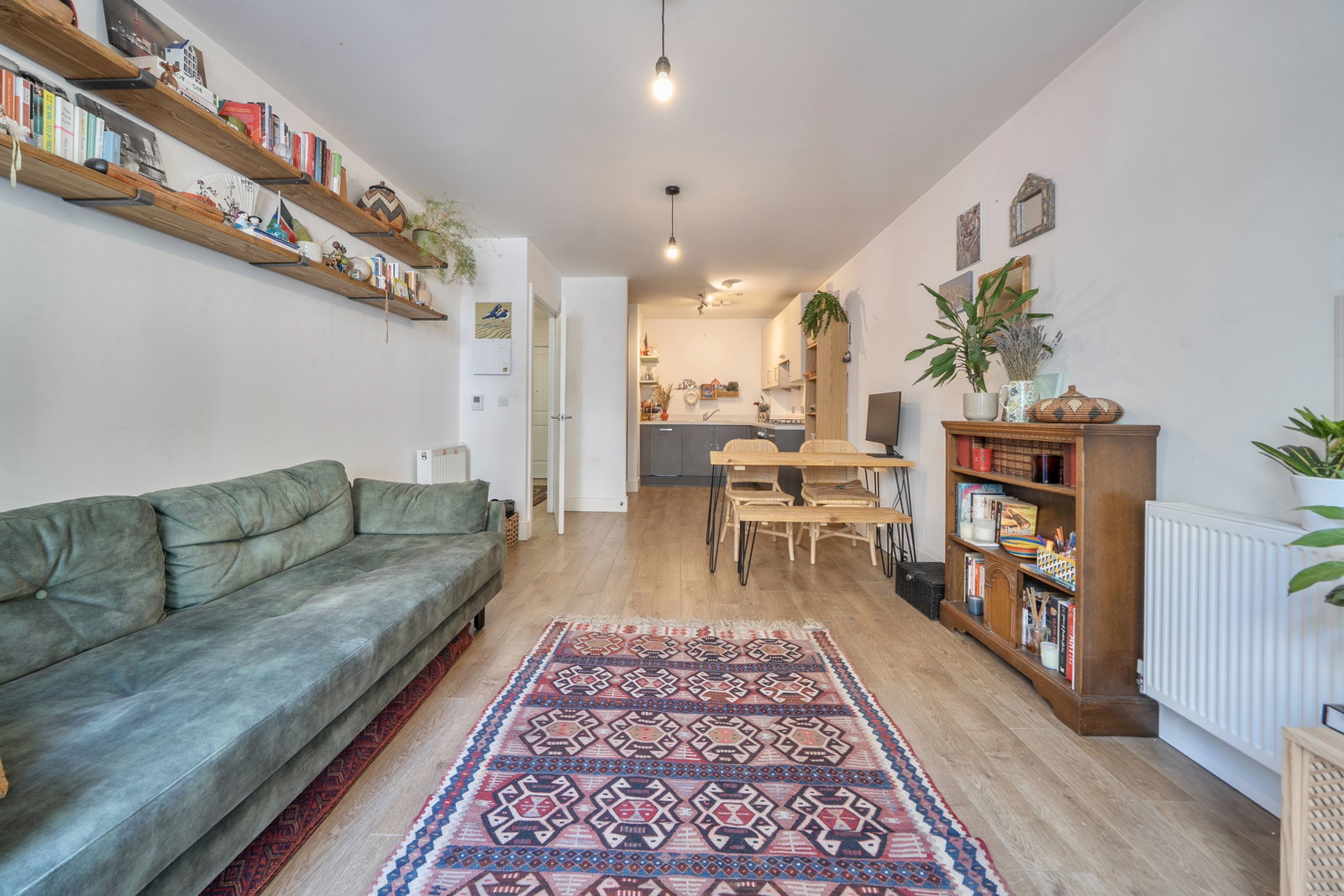 Ground Floor Flat for sale in London, Garden Flat, Harford Street, London, E1, 520 m²