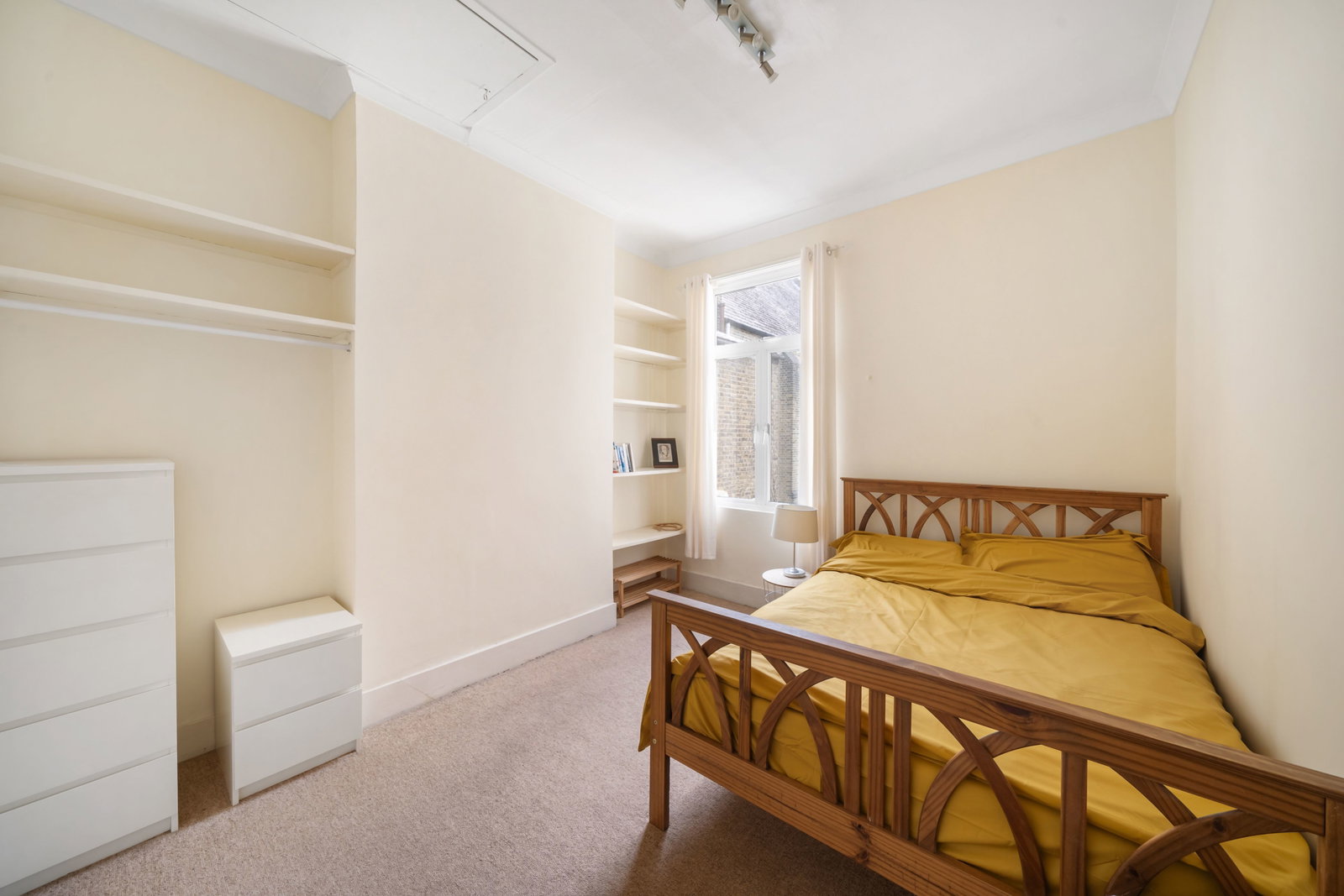 Flat in London