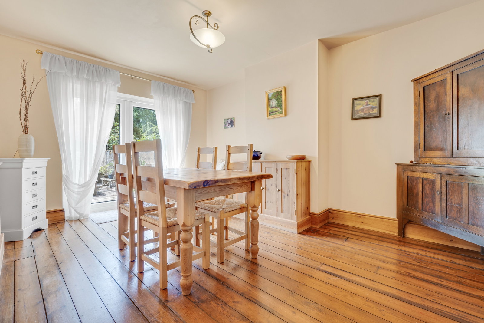 Semi Detached House in Stourbridge