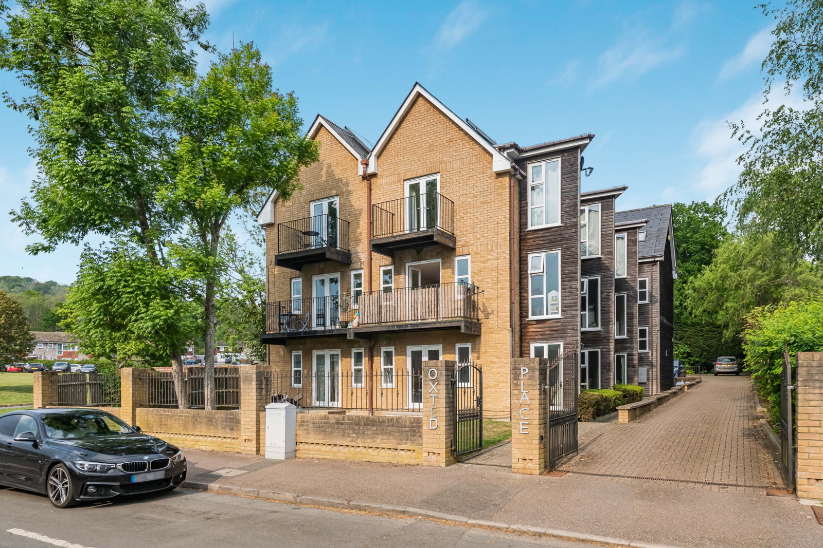 Apartment in Oxted