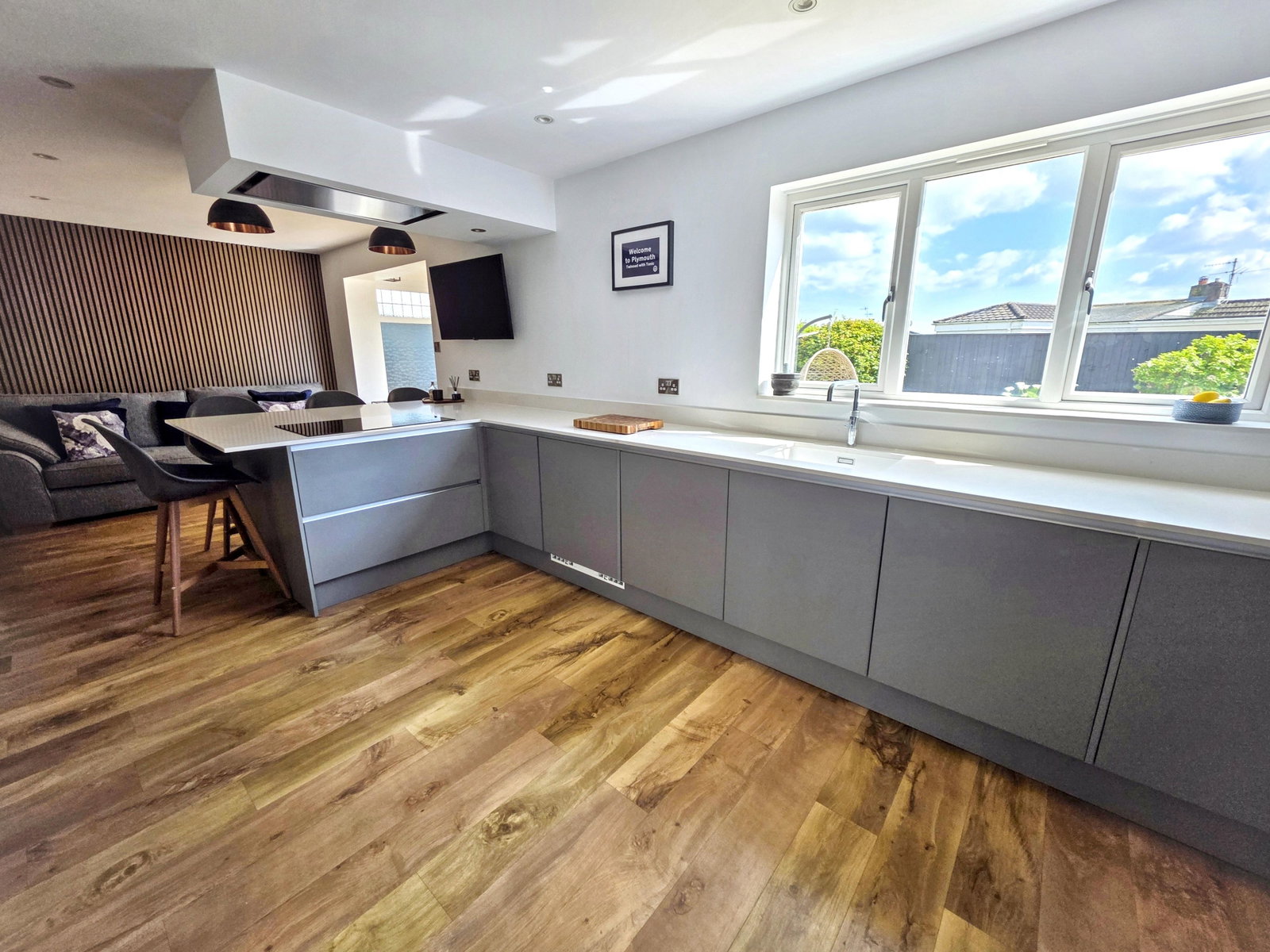 Detached House in Plymouth