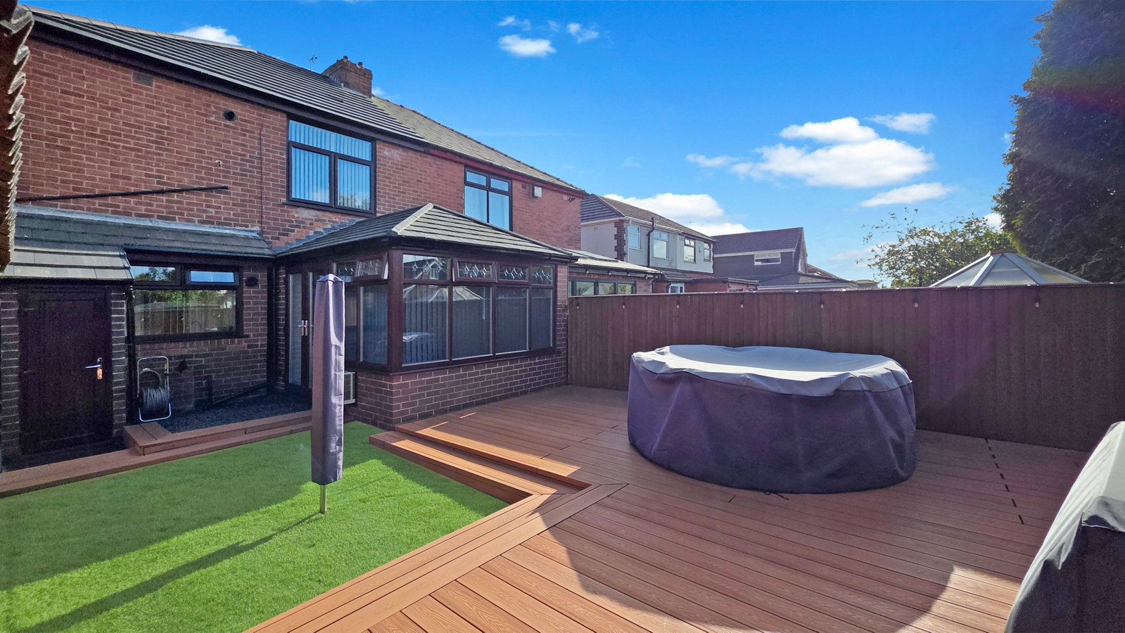 Semi Detached House in Manchester