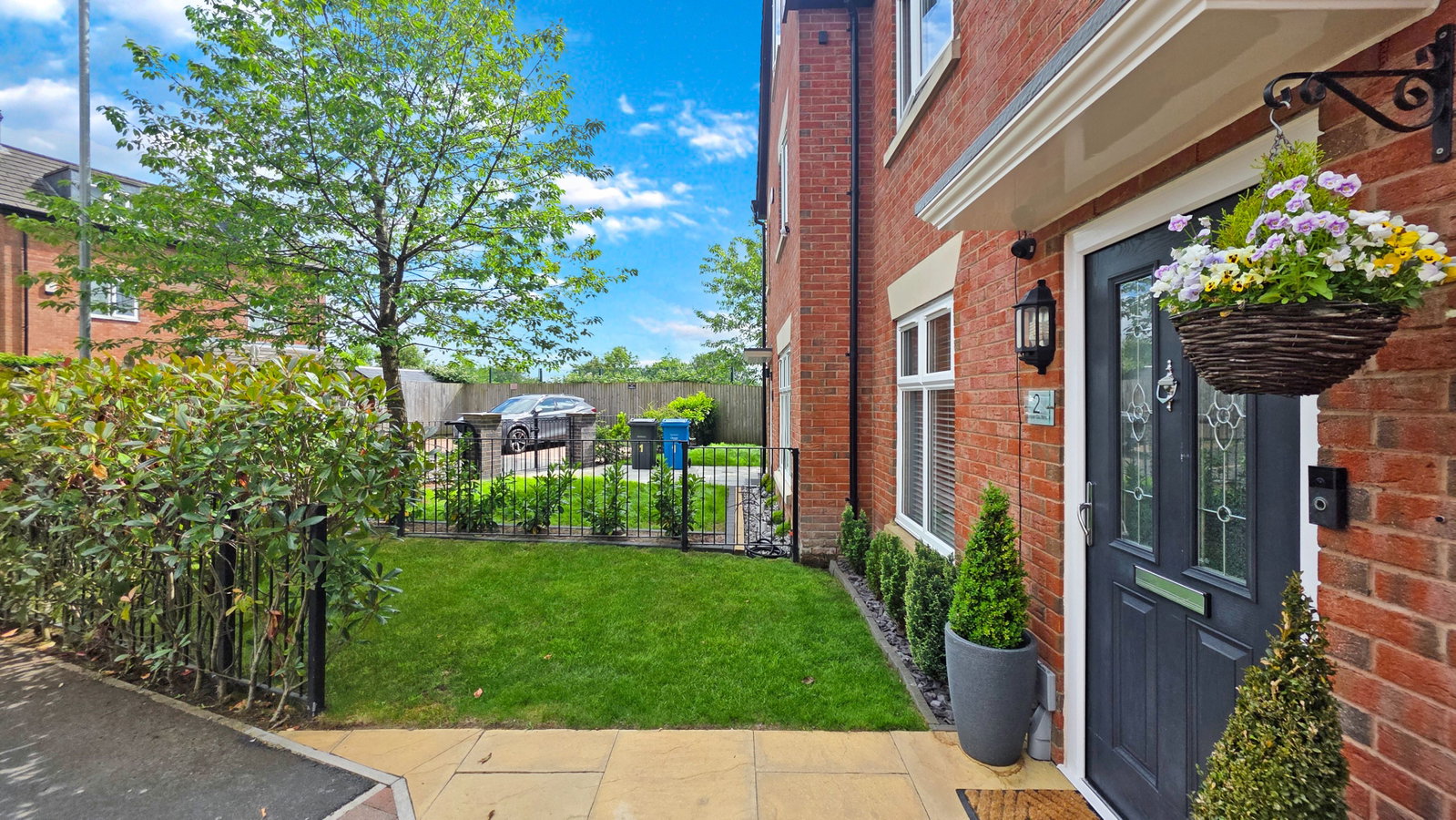 Semi Detached House in Manchester