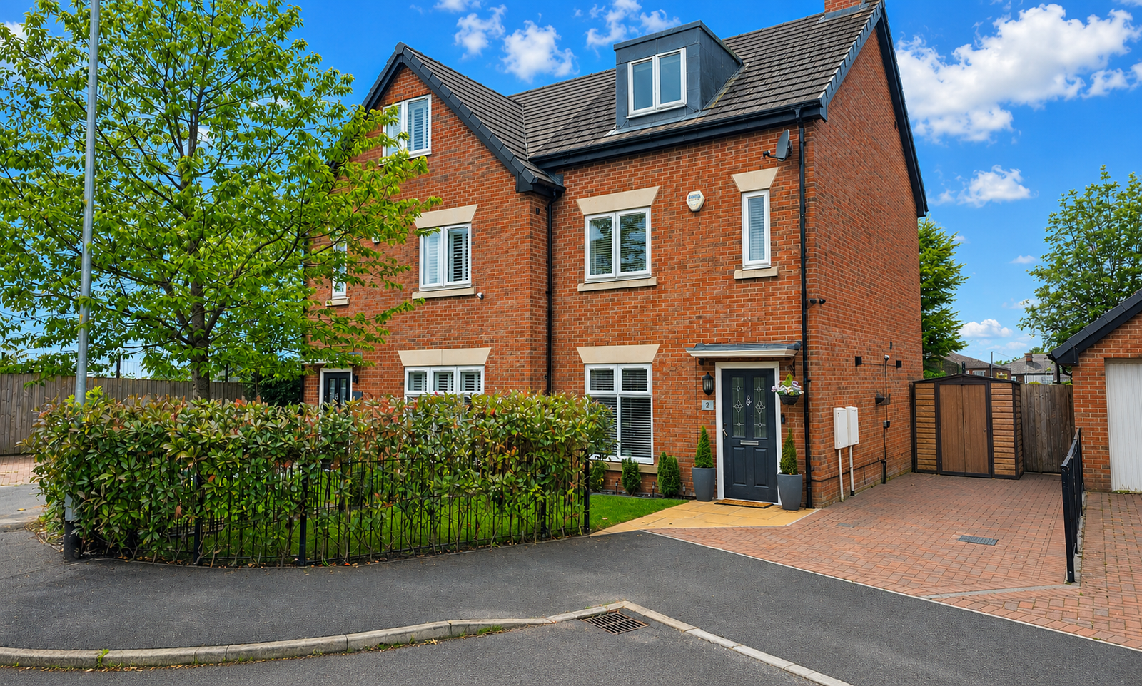 Semi Detached House in Manchester