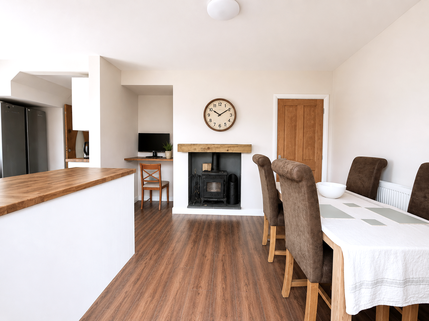 Semi Detached House in Deeside