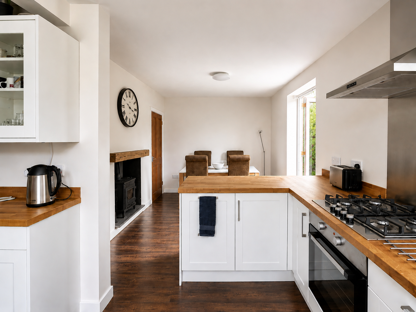 Semi Detached House in Deeside