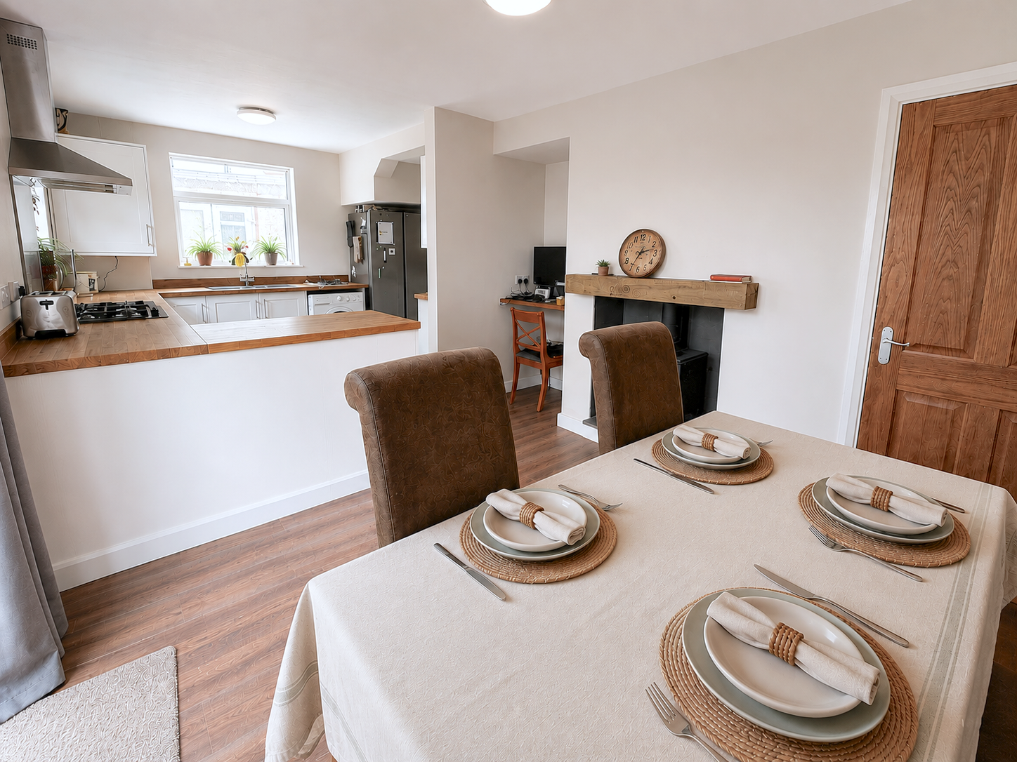 Semi Detached House in Deeside