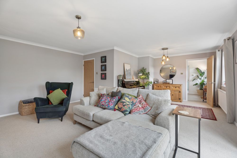 Bungalow in Witney