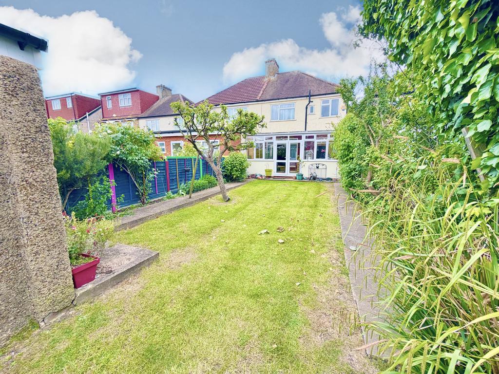 Semi Detached House in London