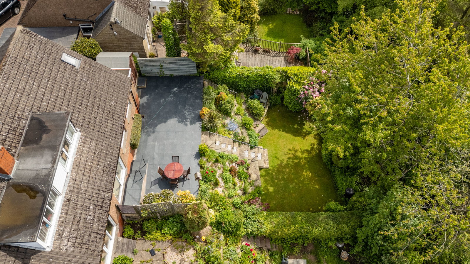 Semi Detached House in Huddersfield