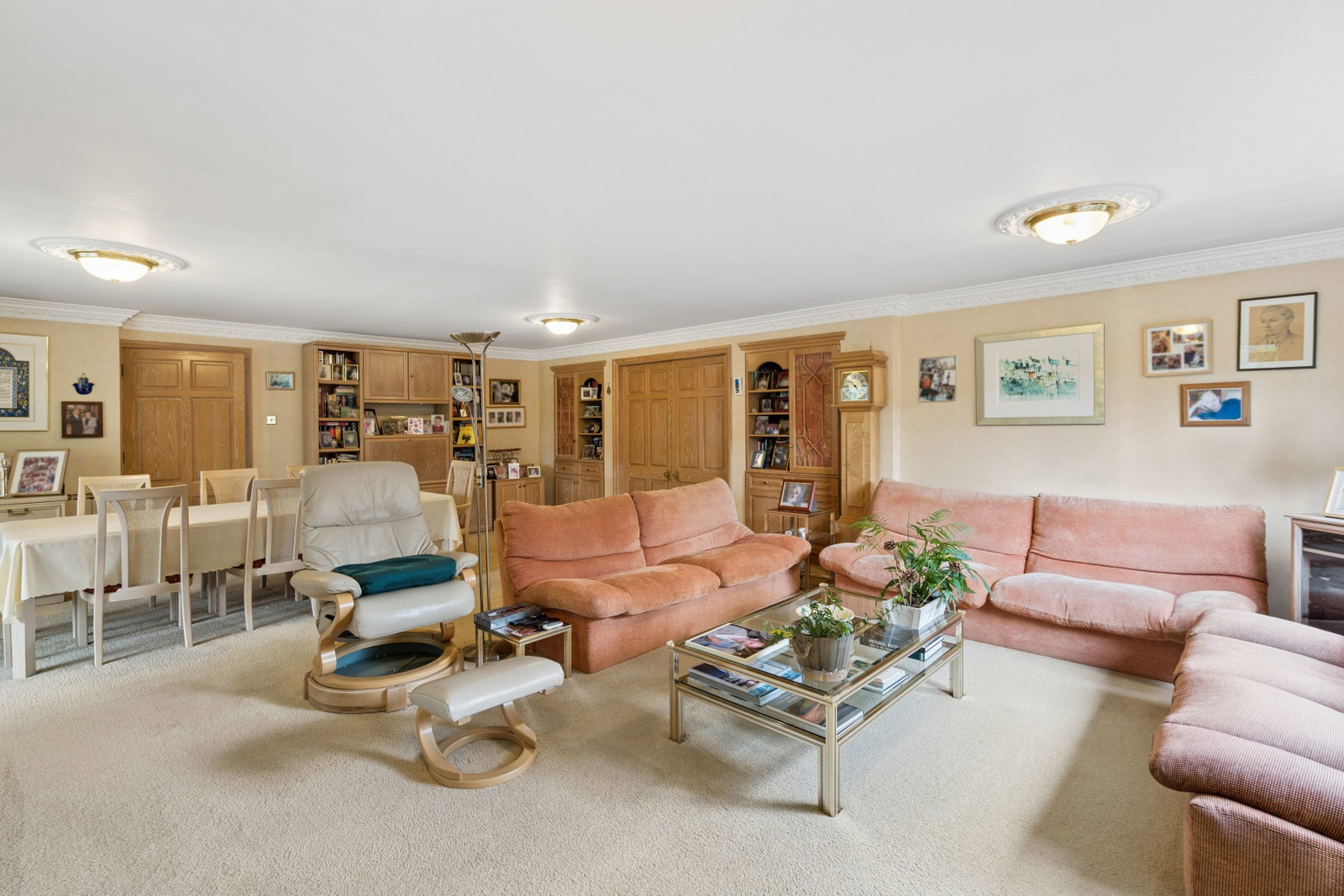 Detached House in Radlett