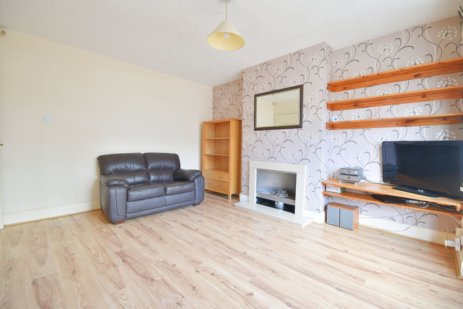 Semi Detached House in Derby