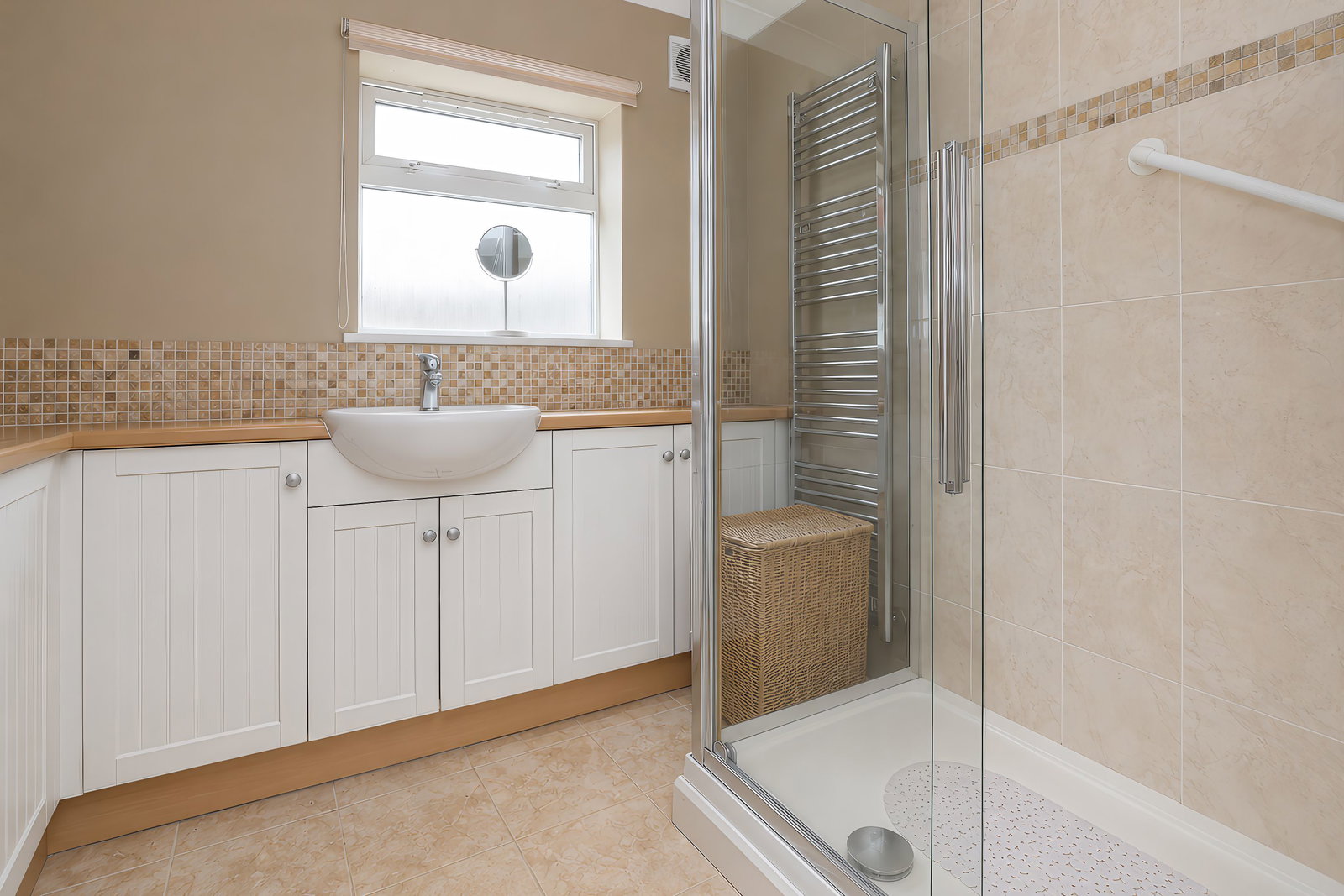 Semi Detached House in Huntingdon
