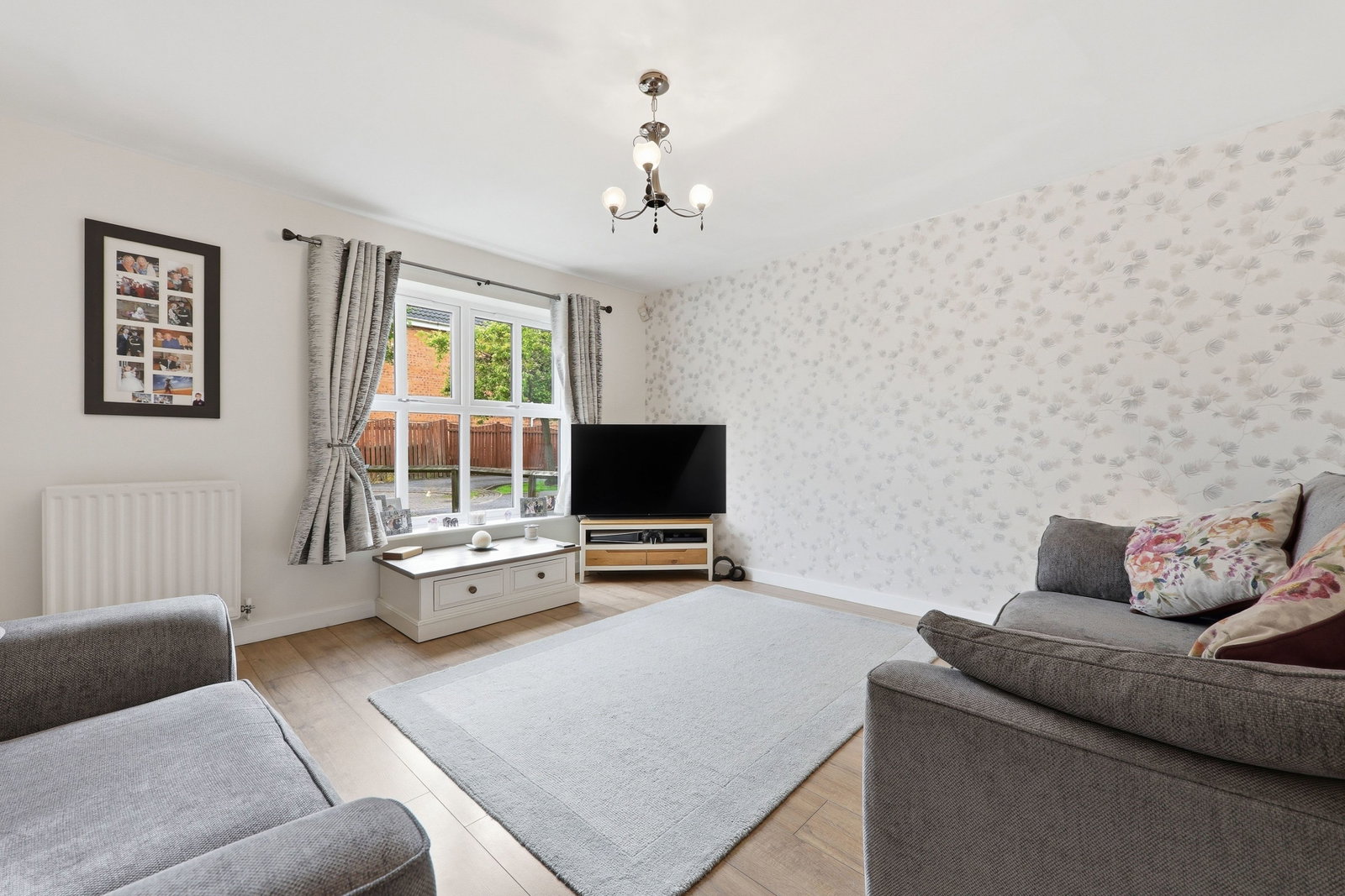 Detached House in Wakefield