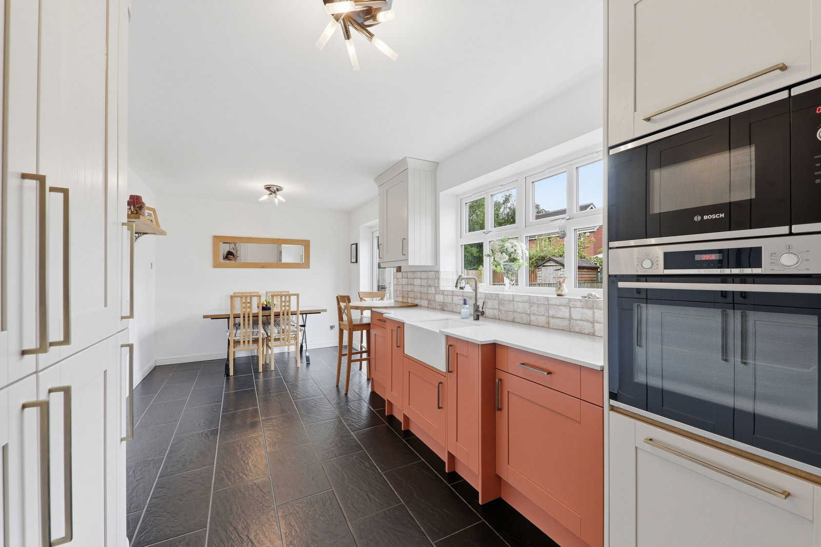 Detached House in Wakefield